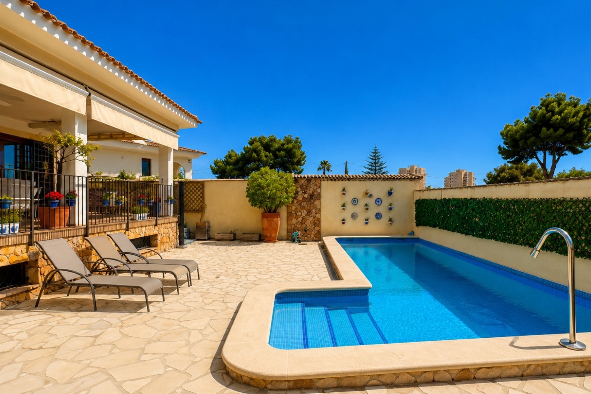 Återförsäljning - Villa -
Dehesa de Campoamor - Costa Blanca