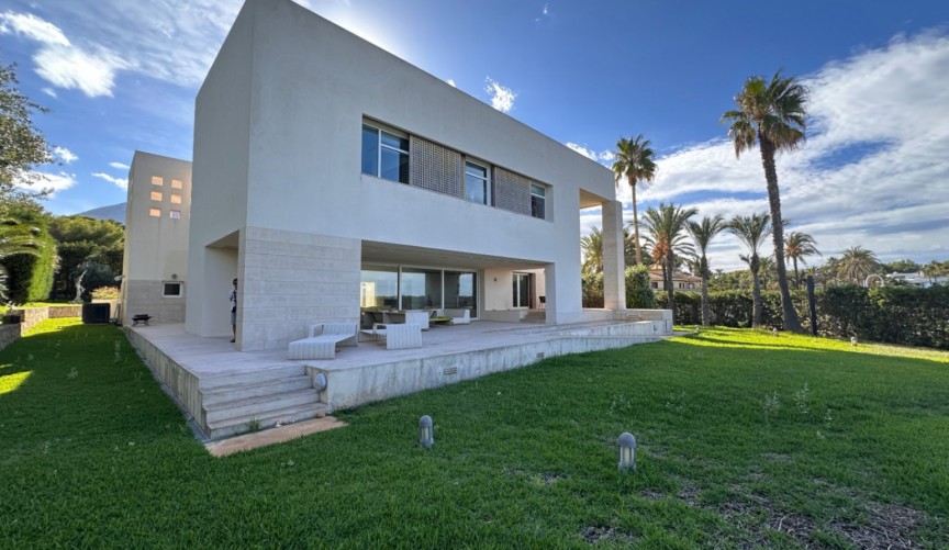 Återförsäljning - Villa -
Denia - Costa Blanca