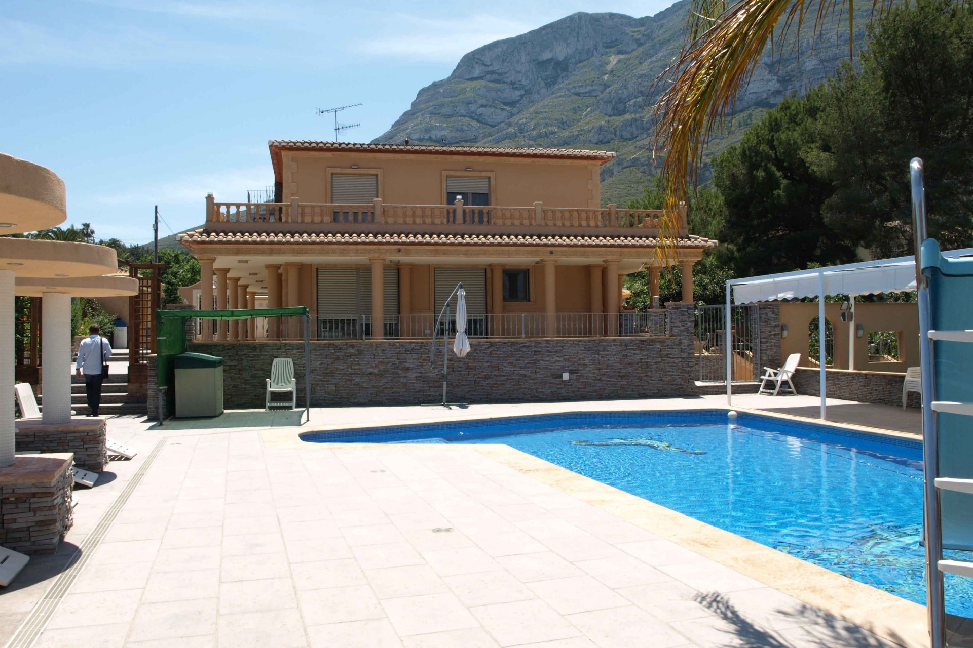 Återförsäljning - Villa -
Denia - Costa Blanca