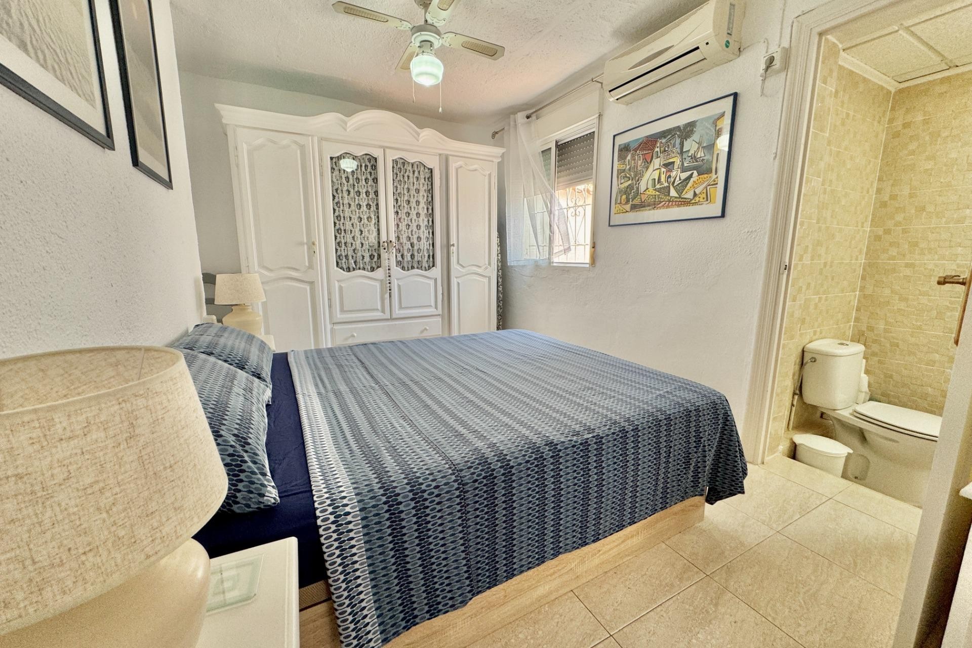 Återförsäljning - Villa -
Dolores - Comunidad Valenciana