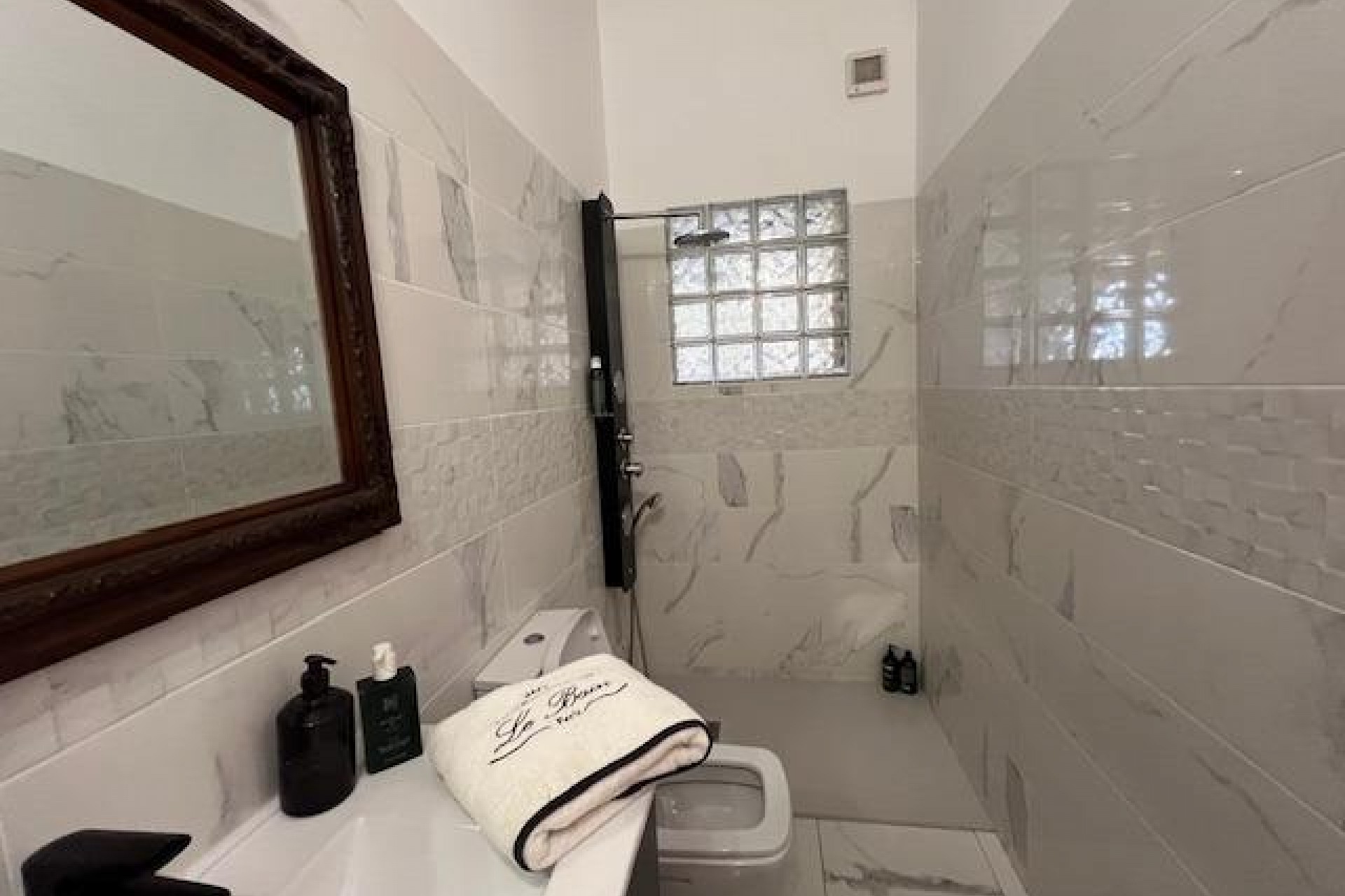 Återförsäljning - Villa -
Dolores - Comunidad Valenciana