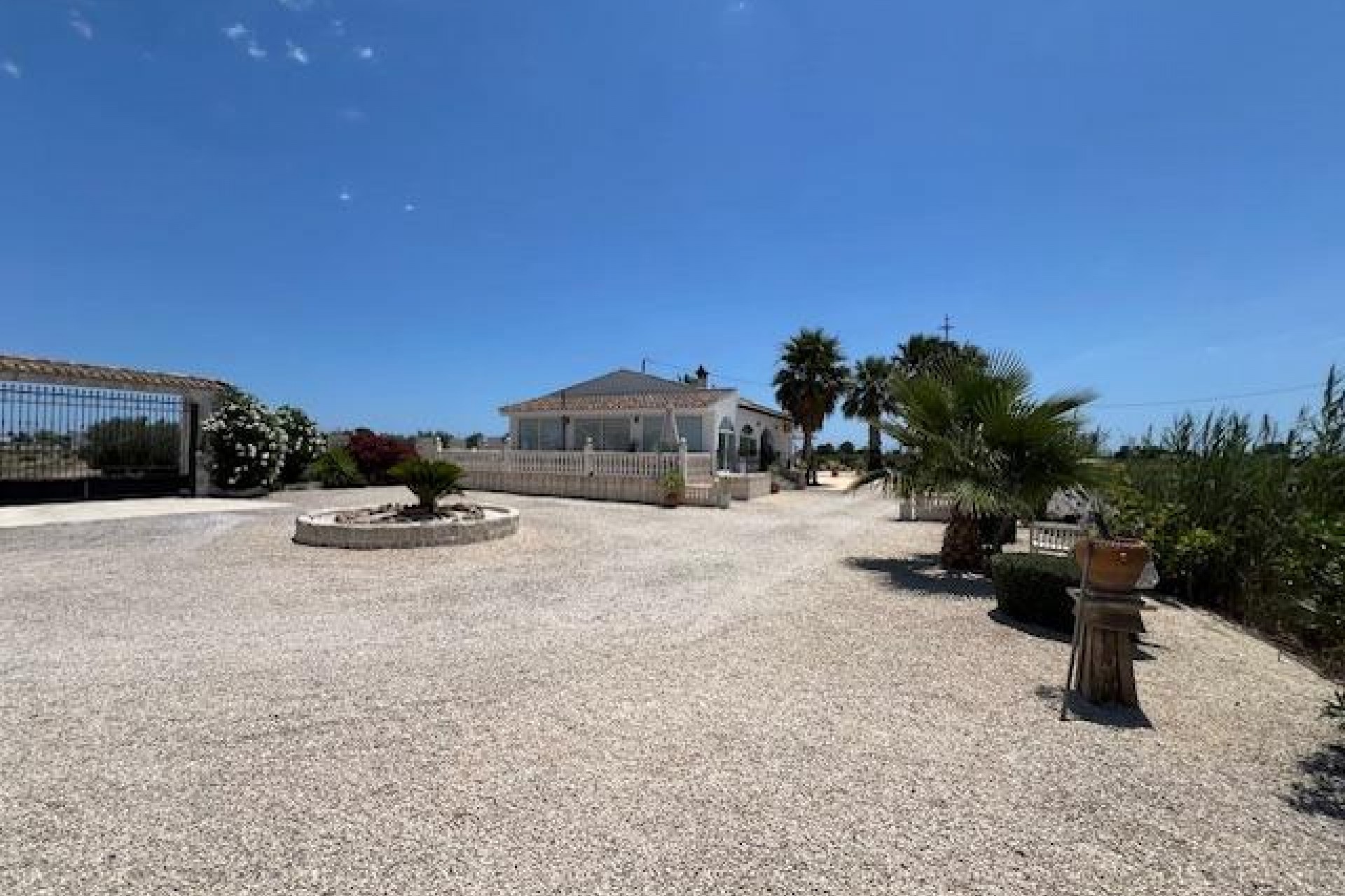 Återförsäljning - Villa -
Dolores - Comunidad Valenciana