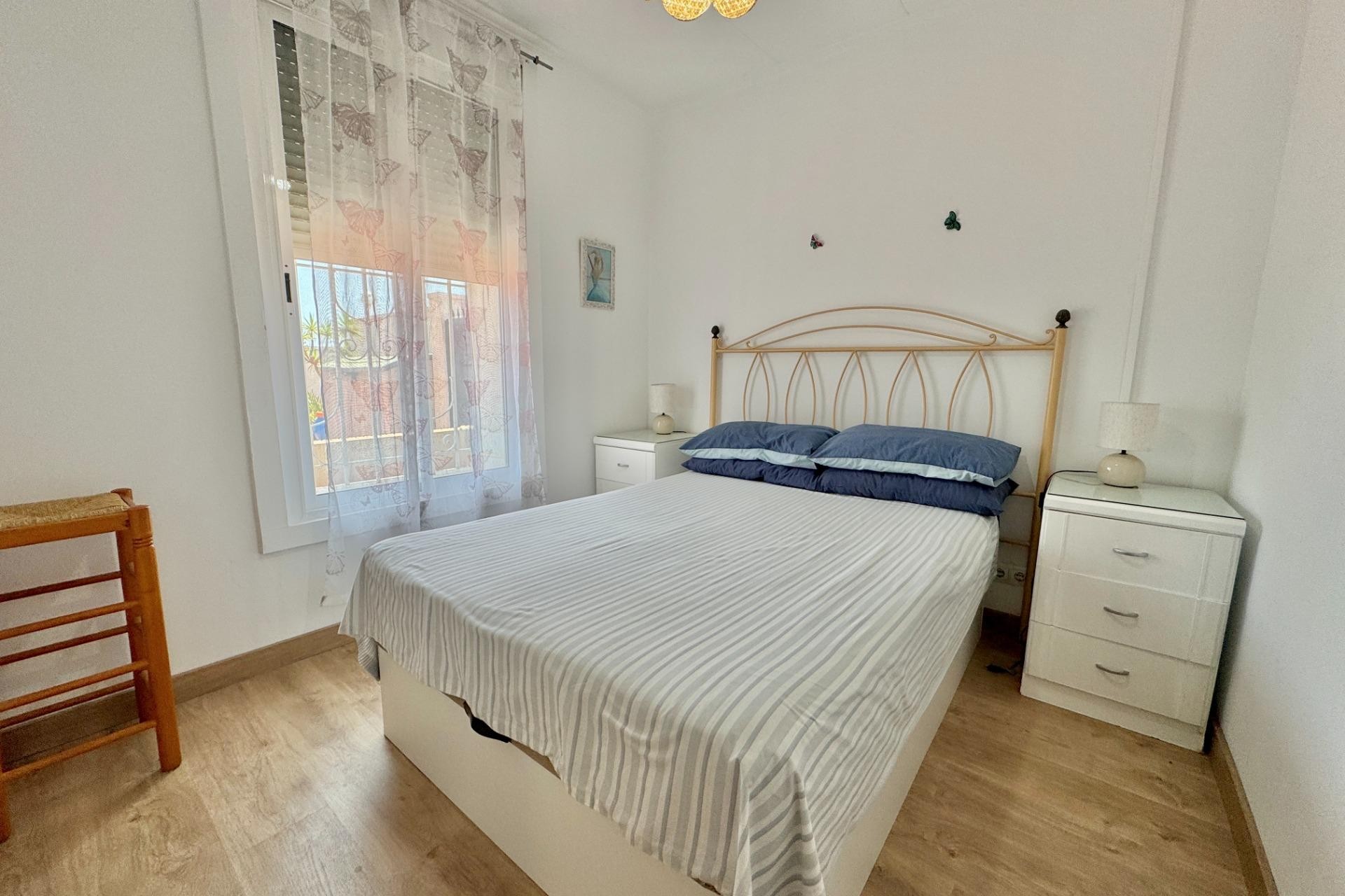 Återförsäljning - Villa -
Dolores - Comunidad Valenciana
