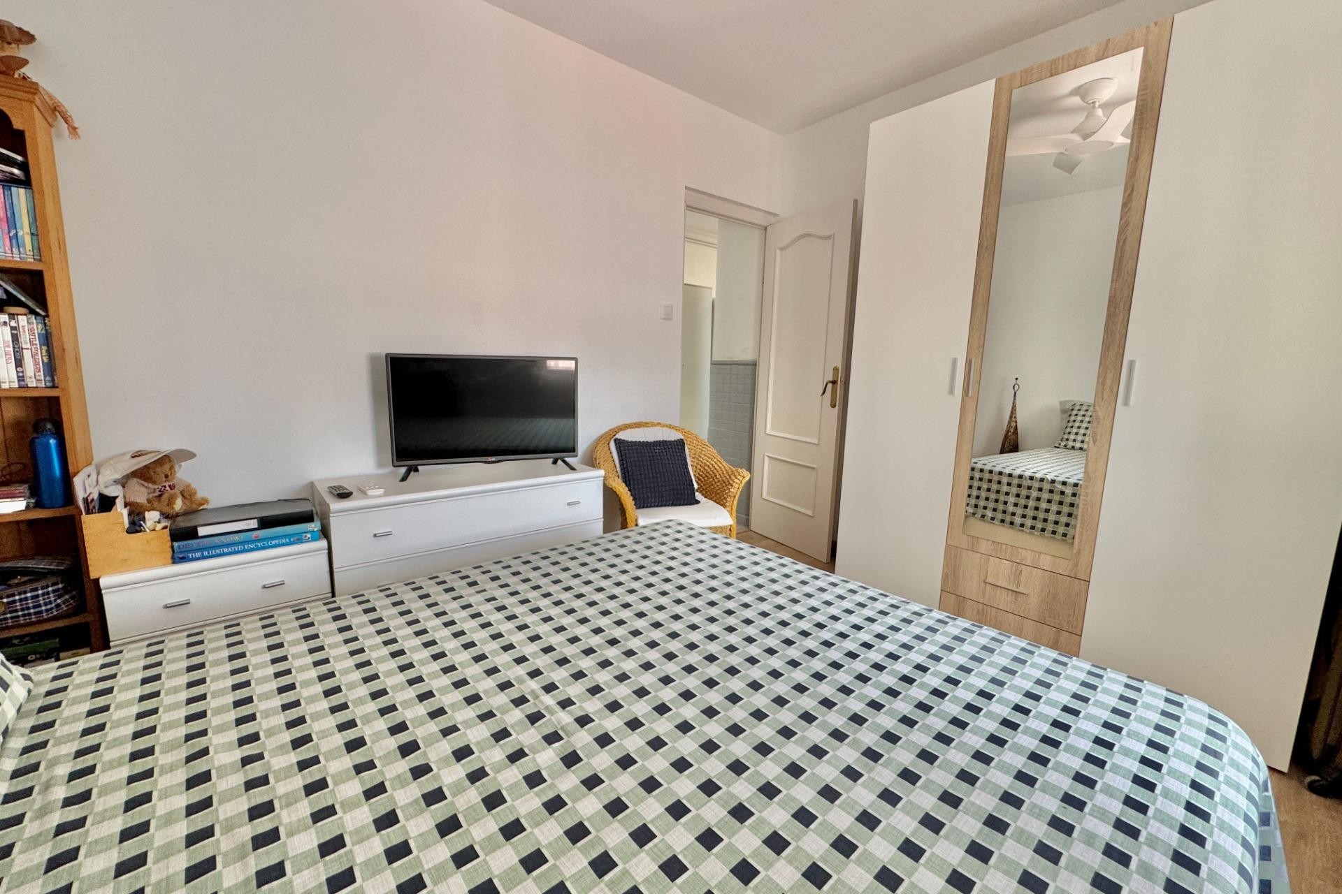 Återförsäljning - Villa -
Dolores - Comunidad Valenciana
