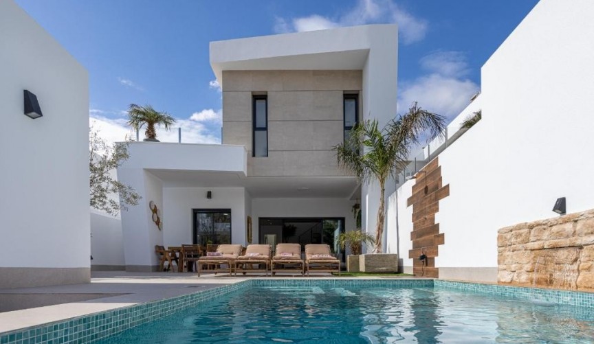 Återförsäljning - Villa -
Dolores - Costa Blanca