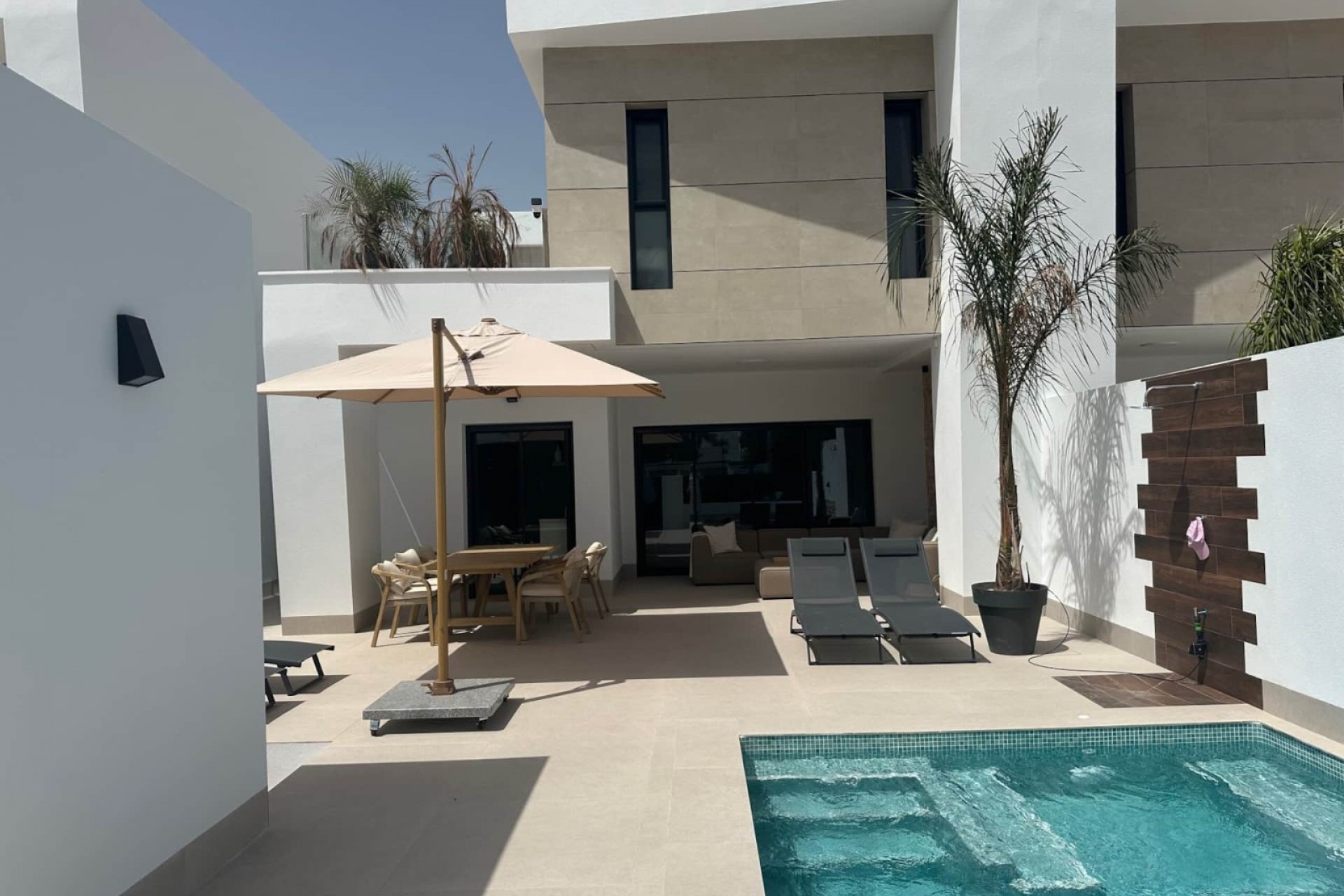 Återförsäljning - Villa -
Dolores - Costa Blanca