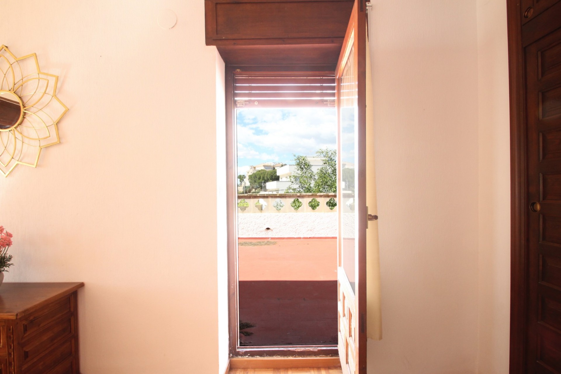 Återförsäljning - Villa -
El Campello - Costa Blanca