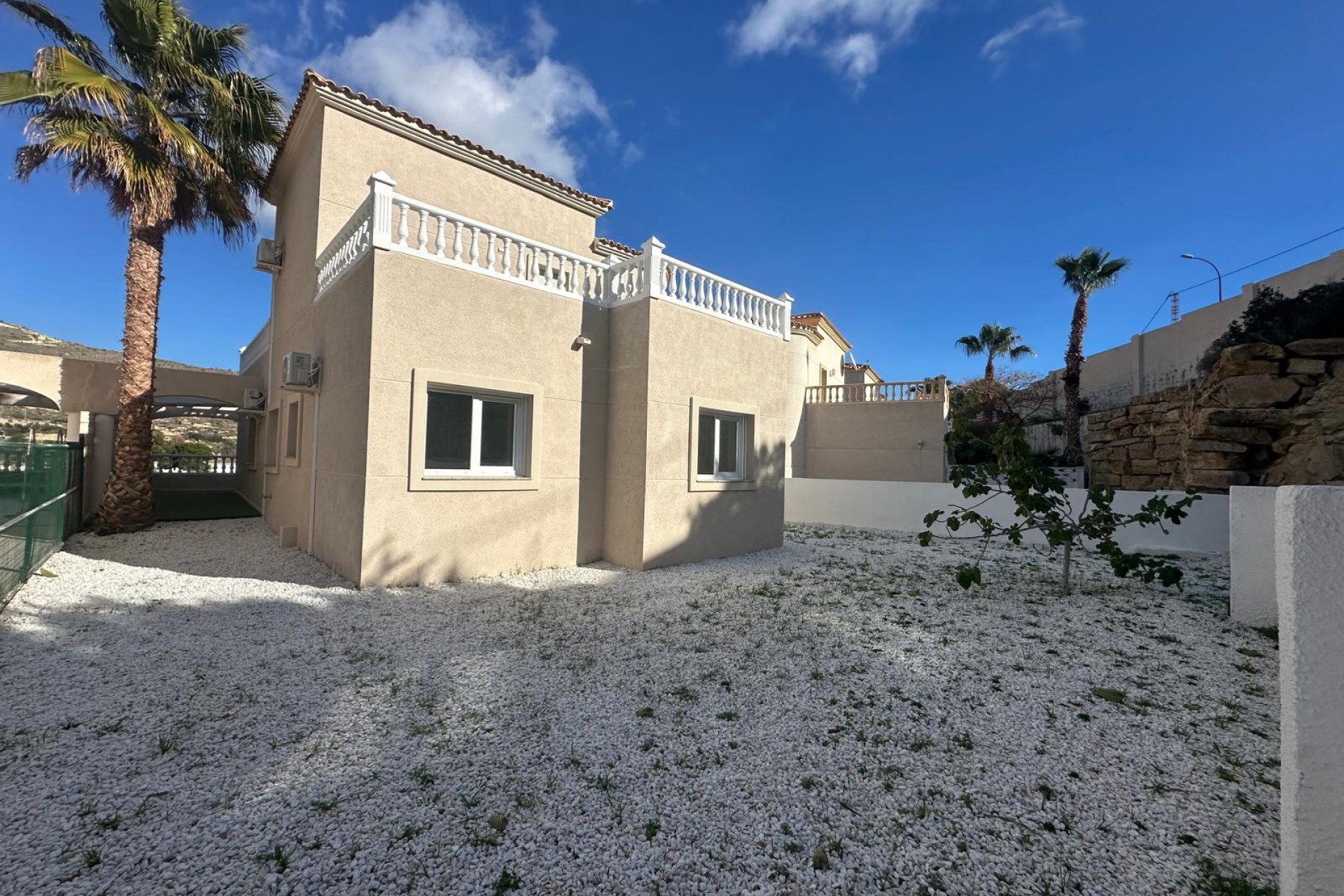 Återförsäljning - Villa -
El Campello - Costa Blanca