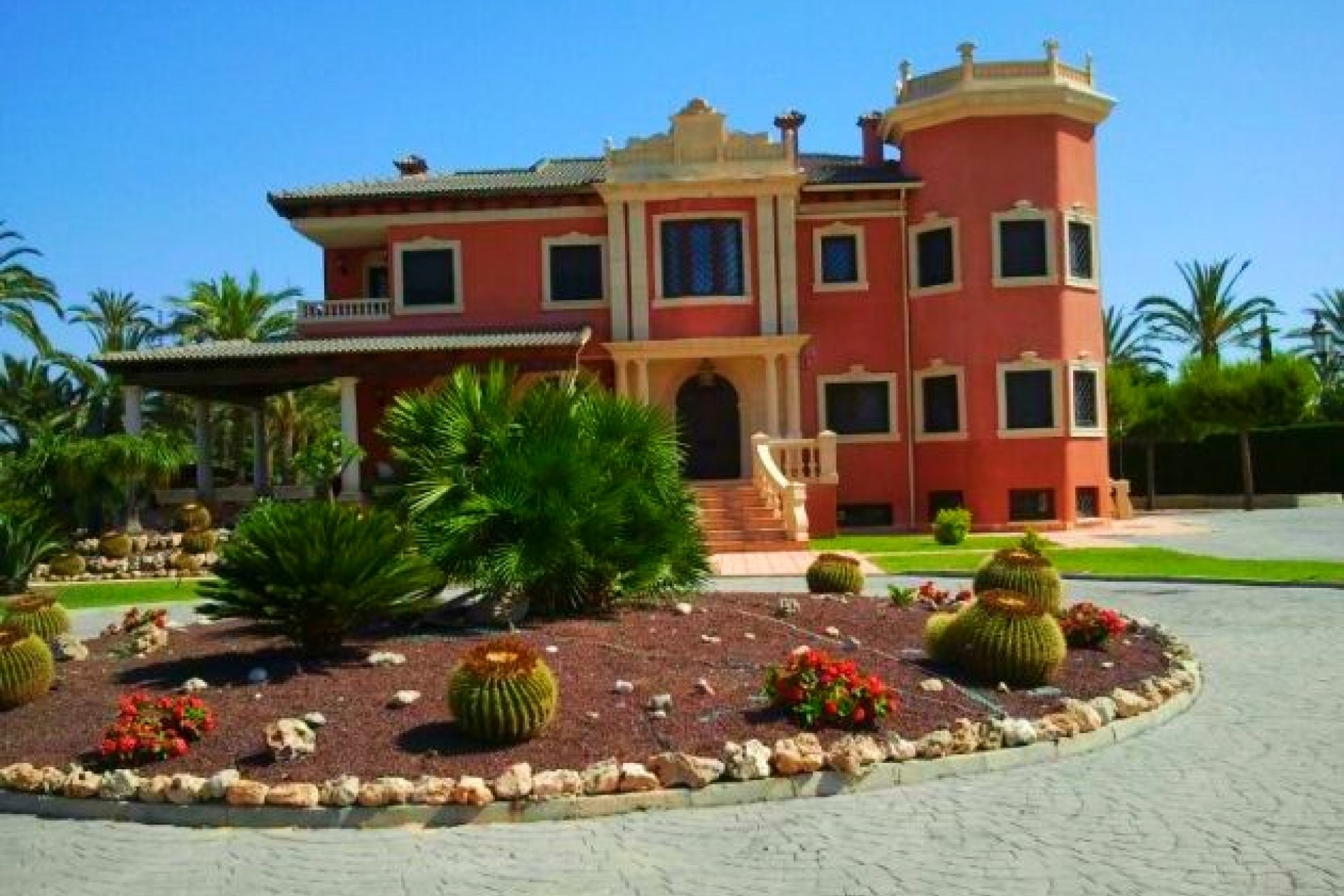 Återförsäljning - Villa -
Elche - Costa Blanca