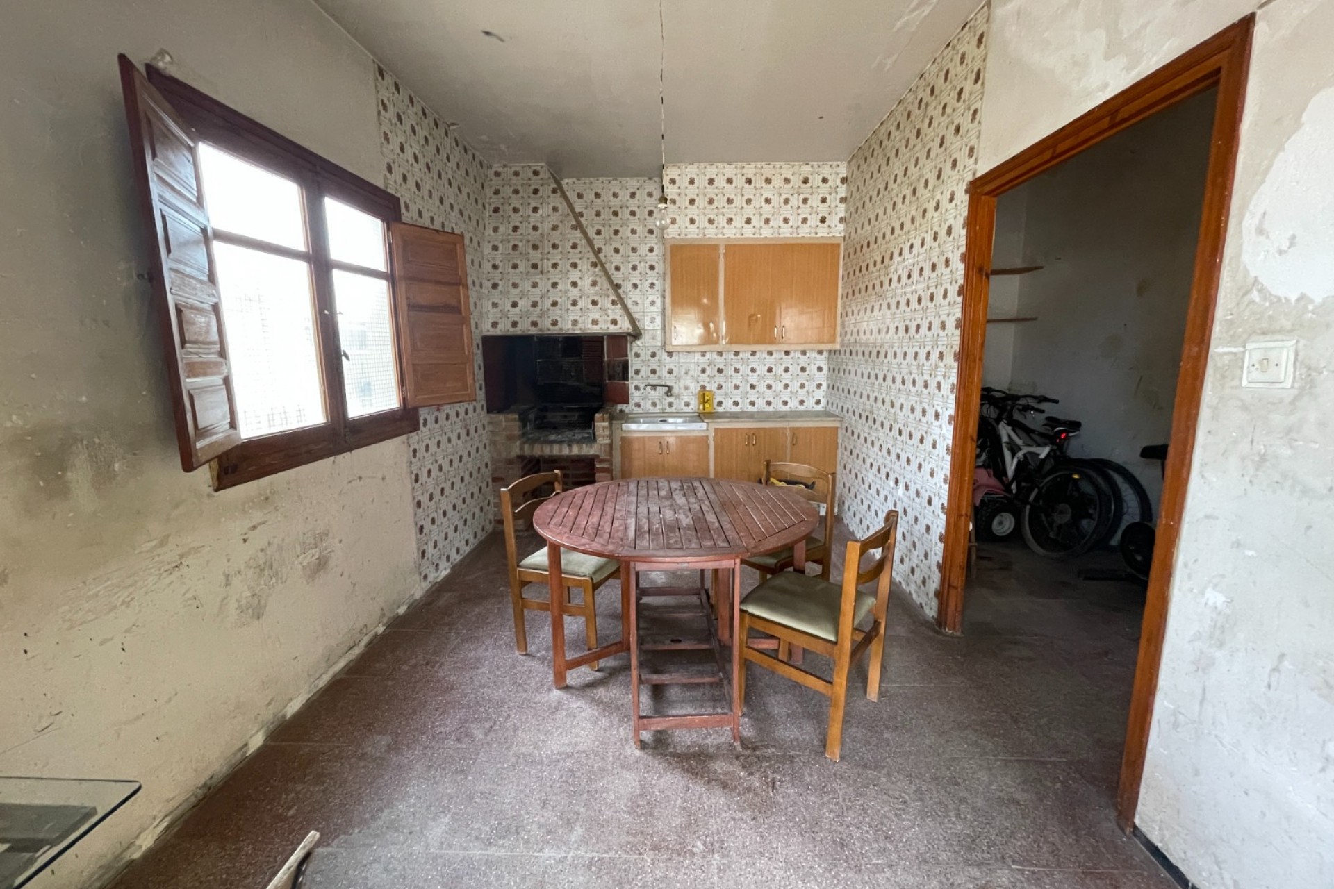 Återförsäljning - Villa -
Elche - Costa Blanca