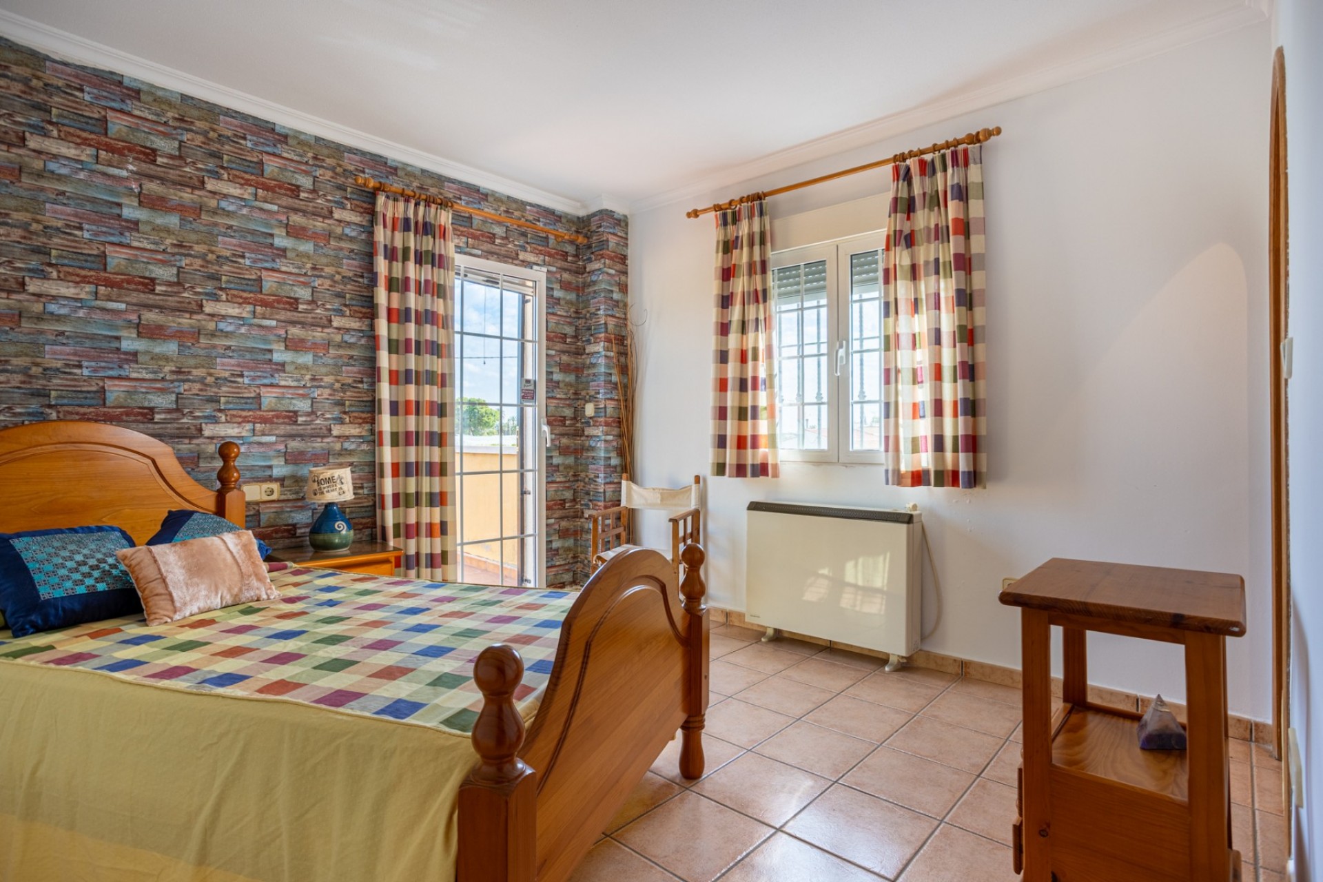 Återförsäljning - Villa -
Elche - Costa Blanca