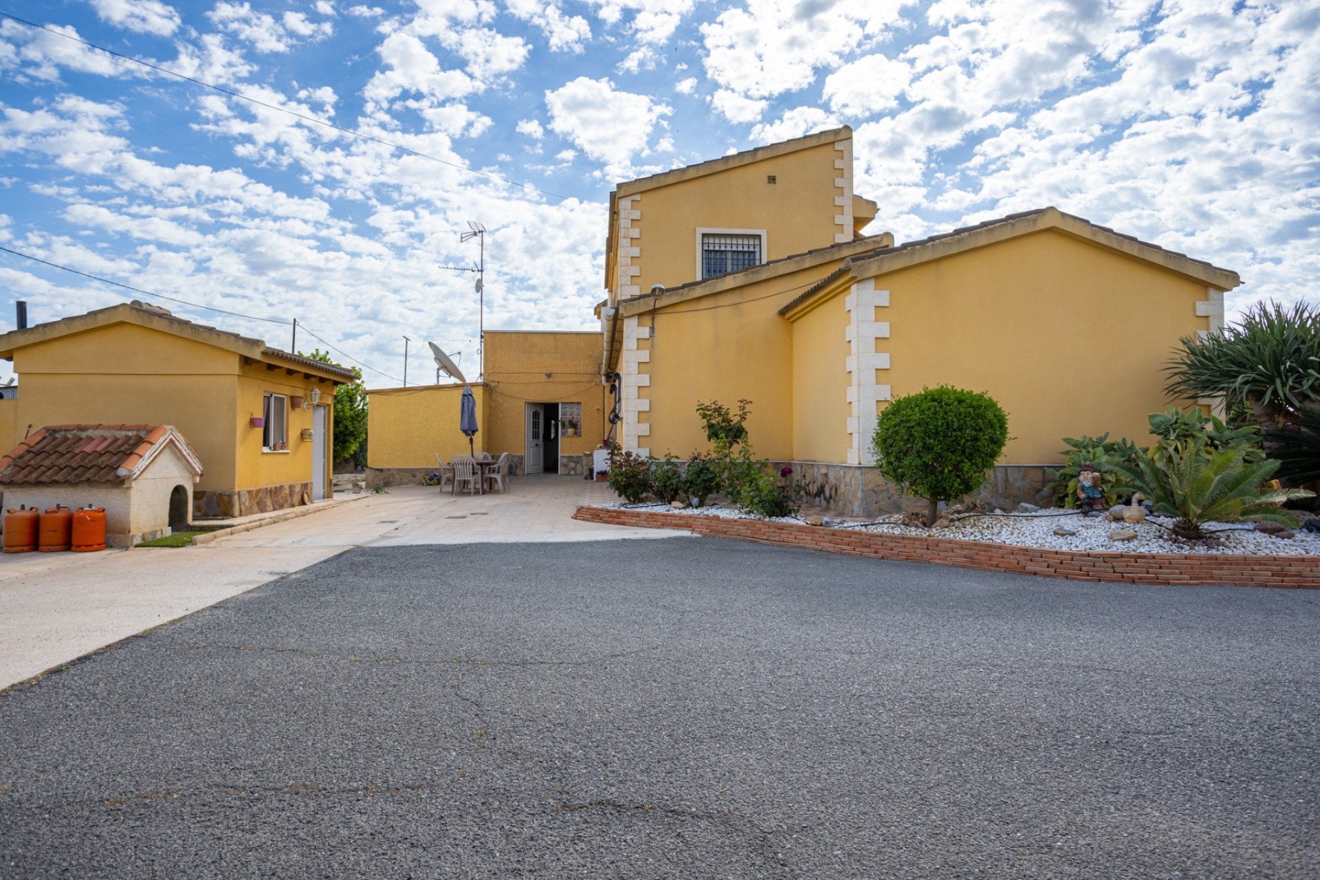 Återförsäljning - Villa -
Elche - Costa Blanca