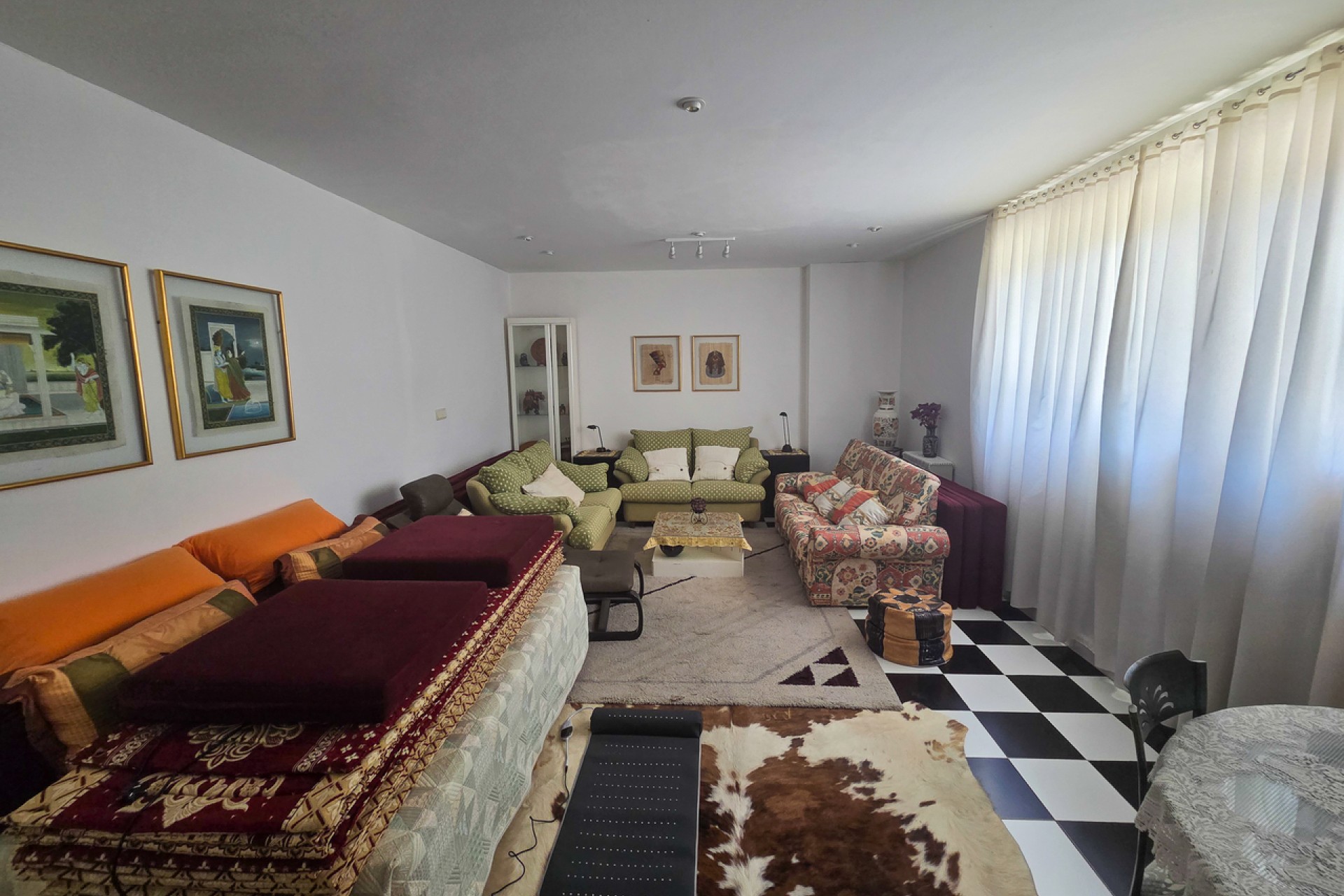 Återförsäljning - Villa -
Elche - Costa Blanca