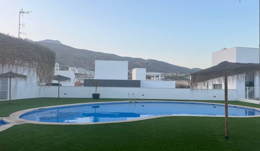 Återförsäljning - Villa -
Finestrat - Costa Blanca