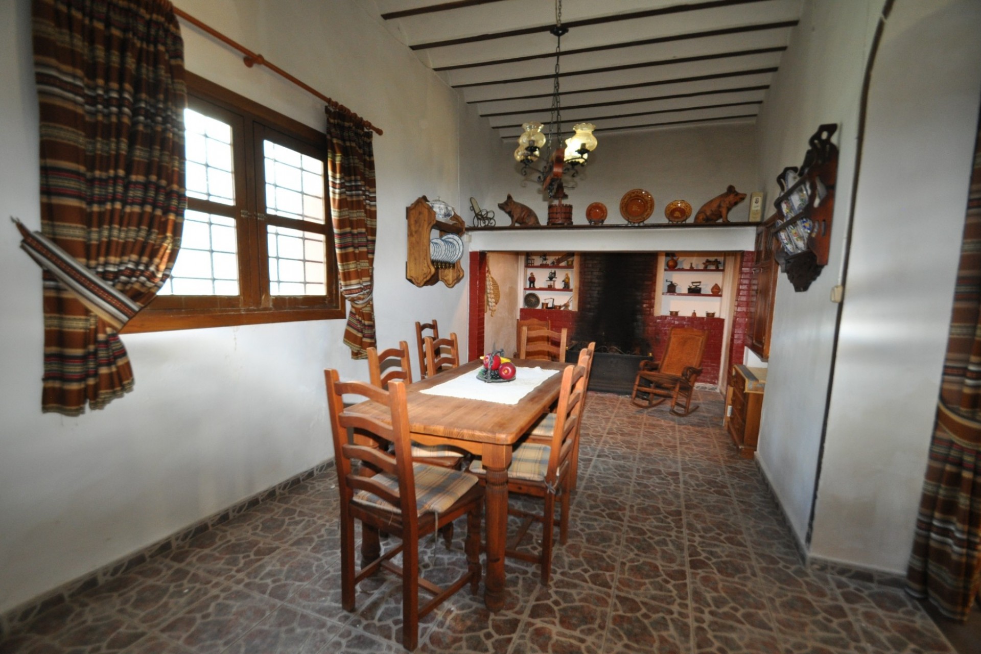 Återförsäljning - Villa -
Fortuna - Inland