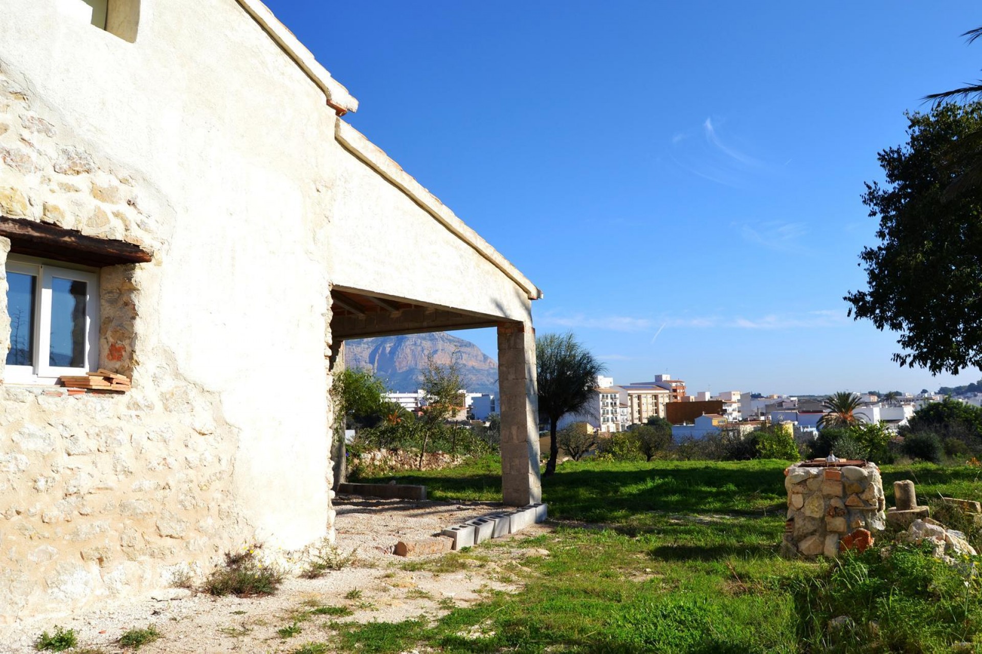 Återförsäljning - Villa -
Gata de Gorgos - Inland