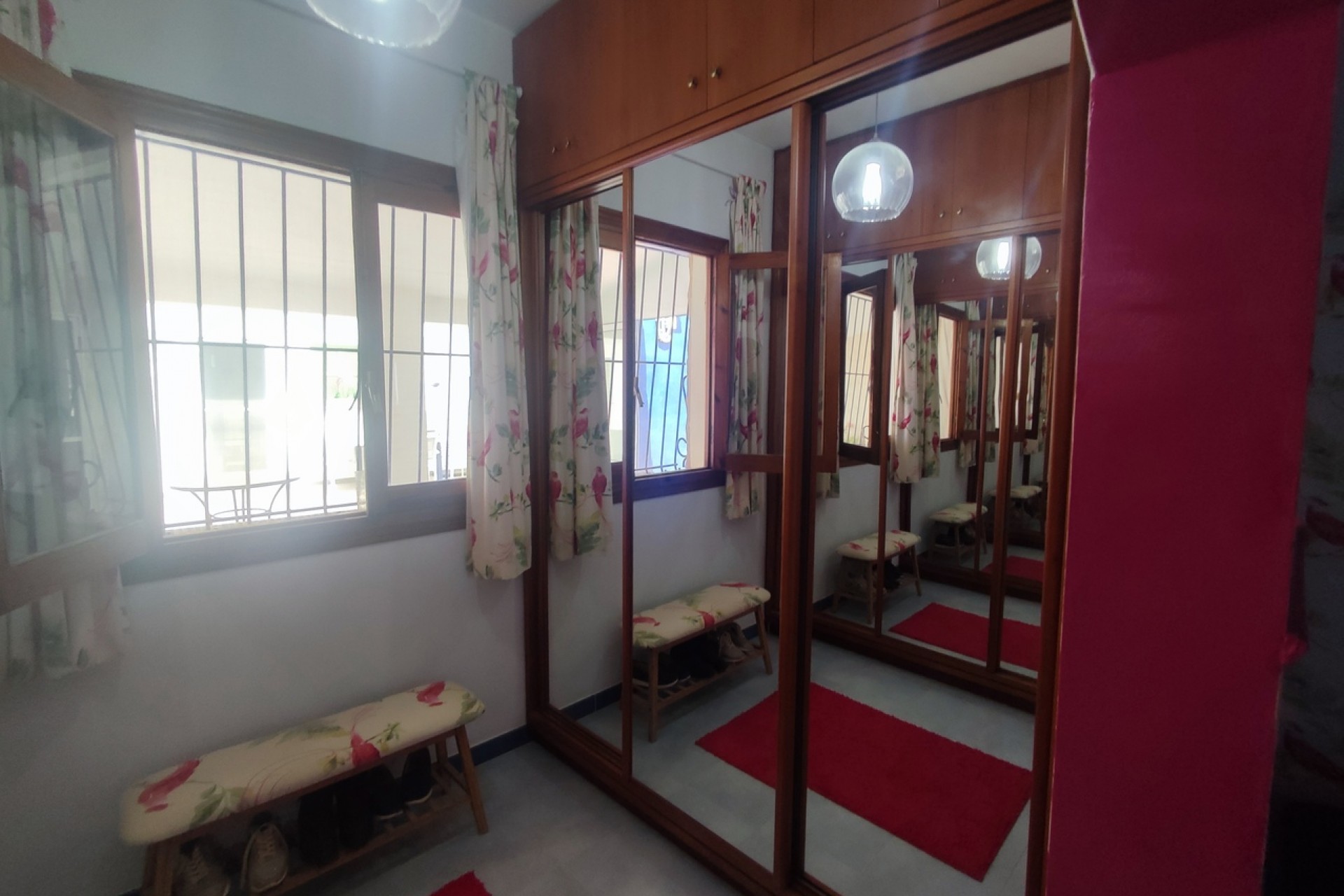 Återförsäljning - Villa -
Gea Y Truyols - Inland