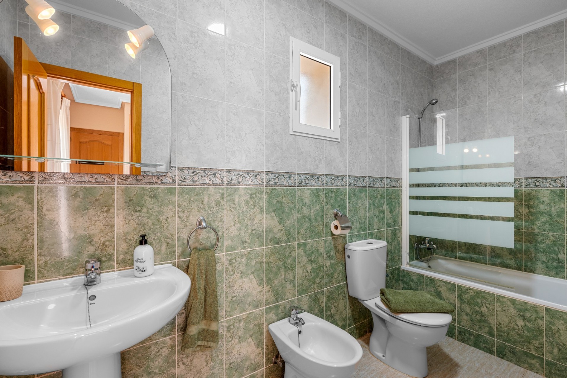 Återförsäljning - Villa -
Gran Alacant - Costa Blanca