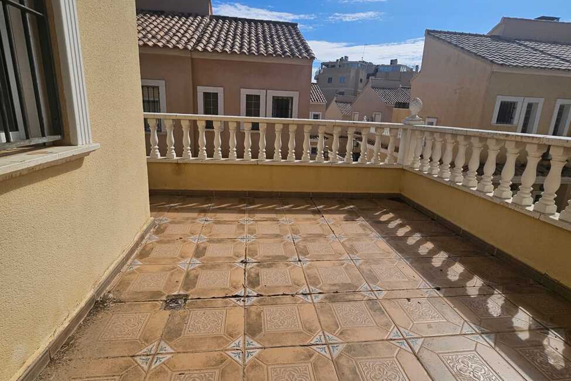 Återförsäljning - Villa -
Guardamar del Segura - Campomar