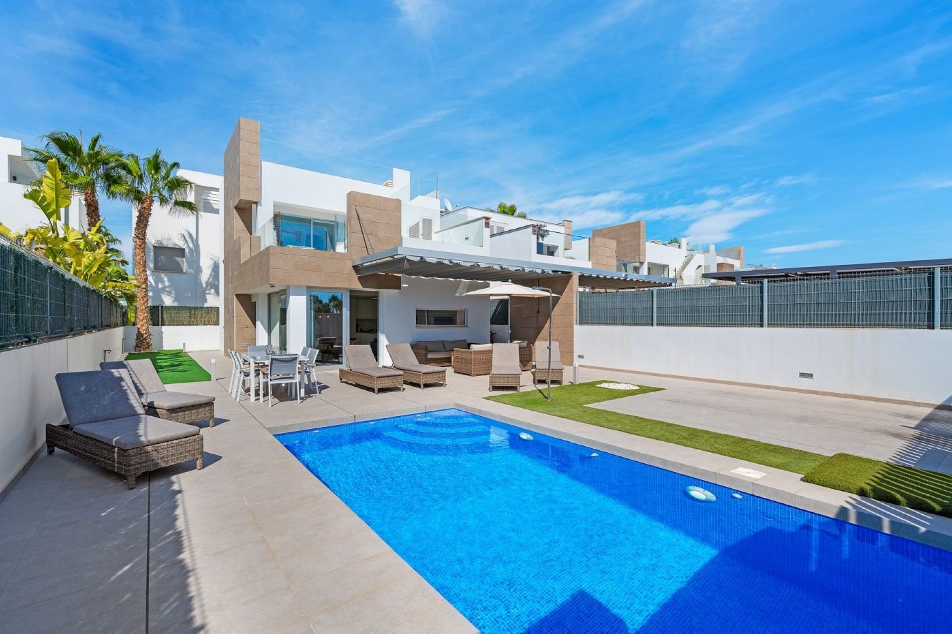 Återförsäljning - Villa -
Guardamar del Segura - Costa Blanca