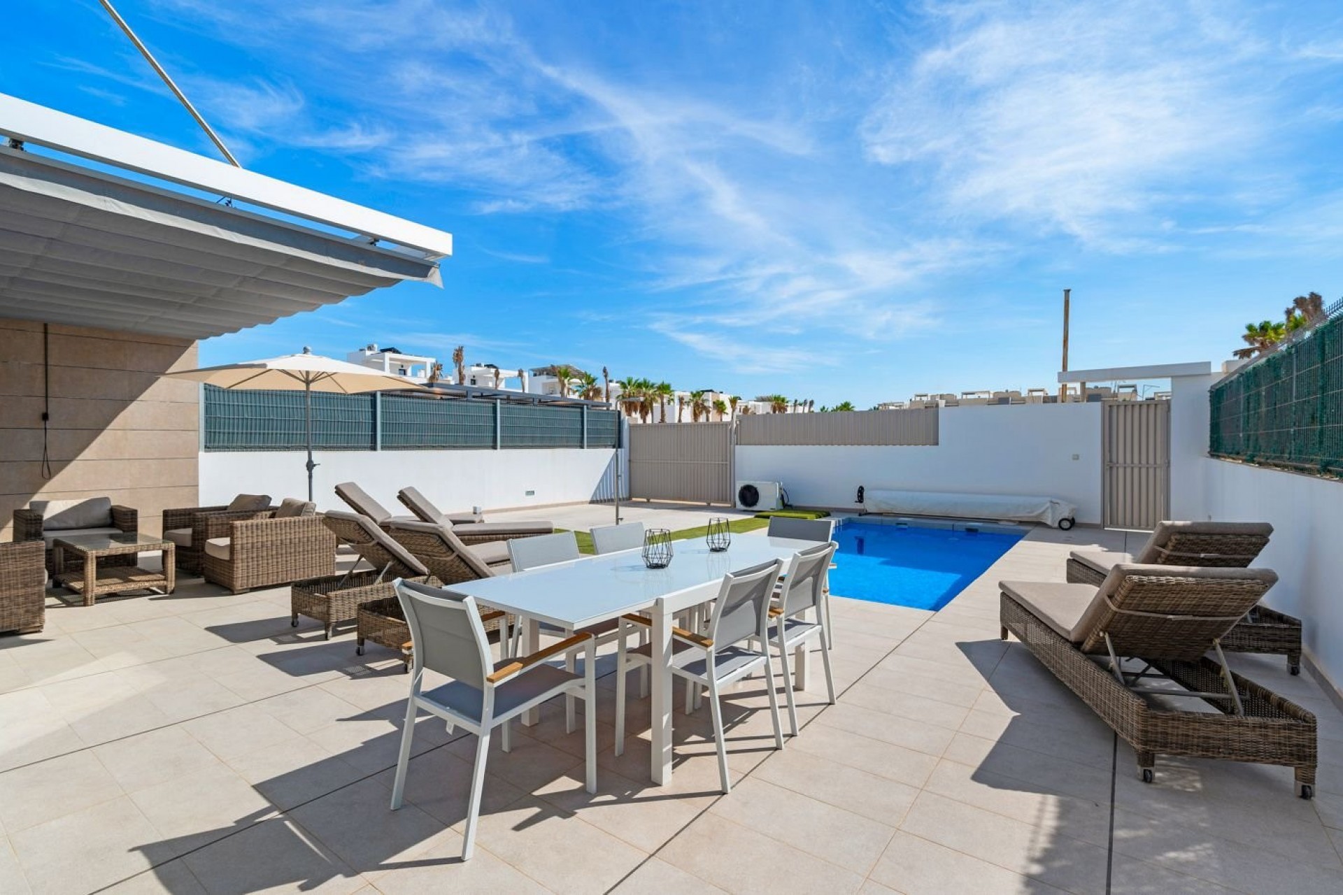 Återförsäljning - Villa -
Guardamar del Segura - Costa Blanca