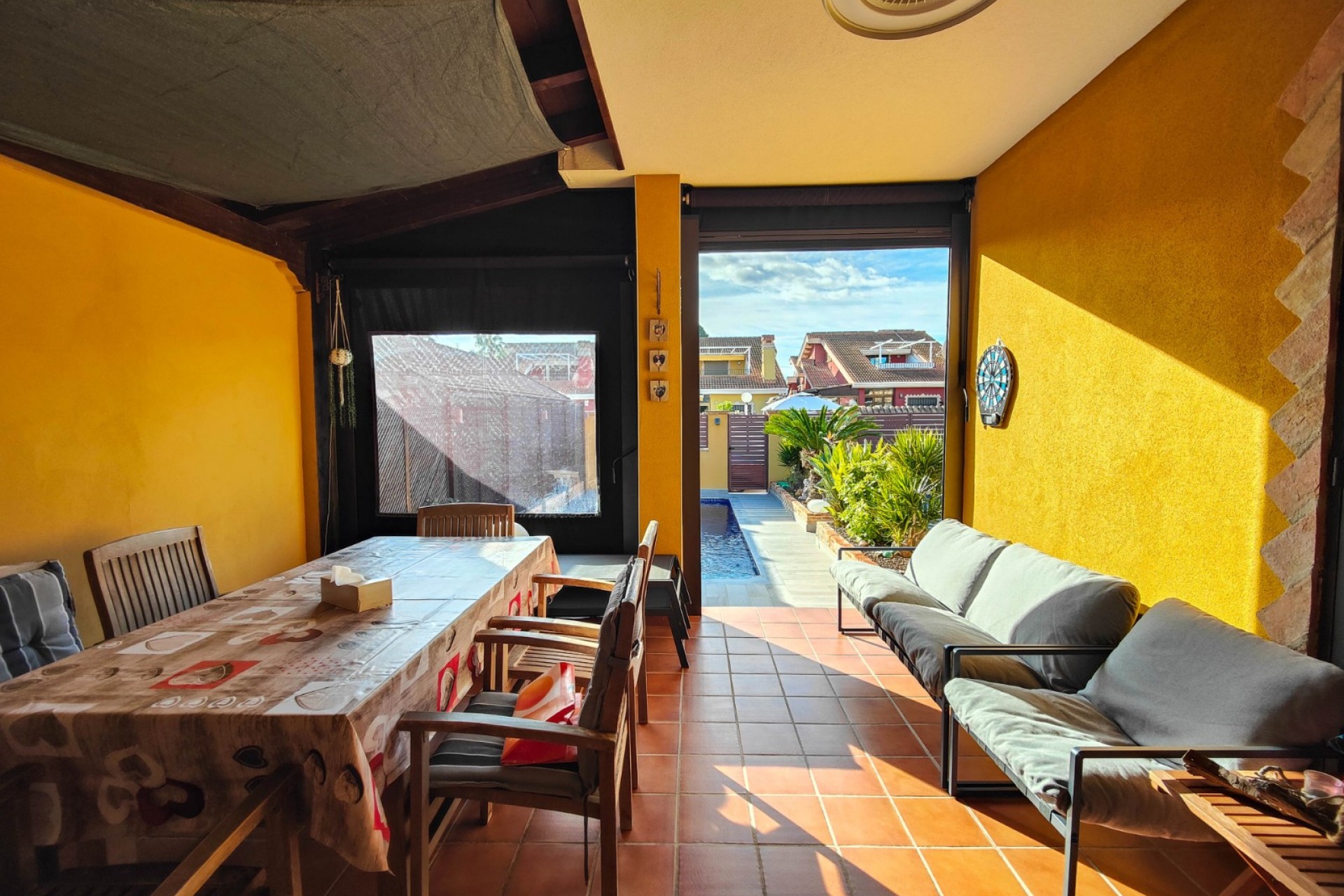 Återförsäljning - Villa -
Guardamar del Segura - Costa Blanca