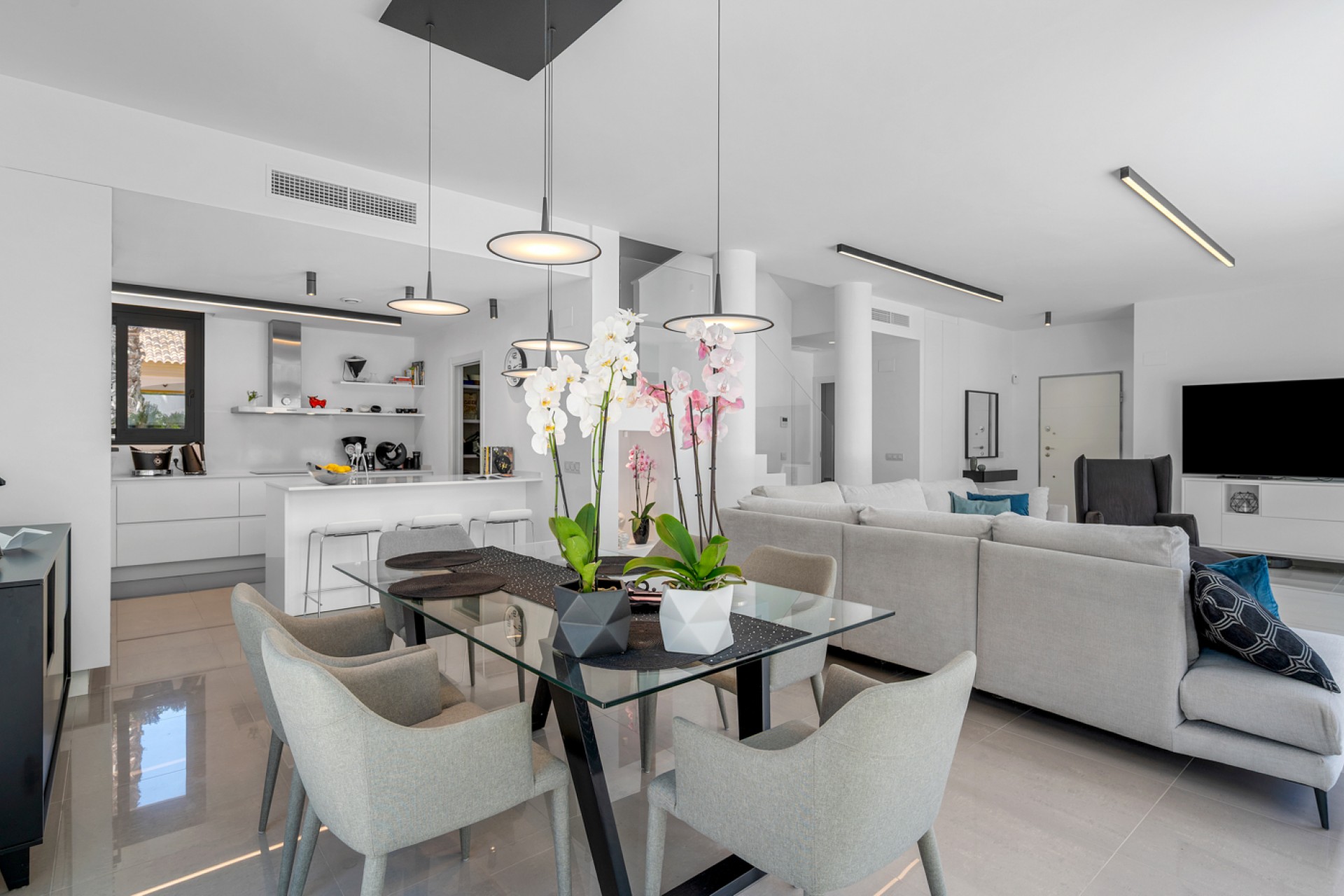 Återförsäljning - Villa -
Guardamar del Segura - Costa Blanca