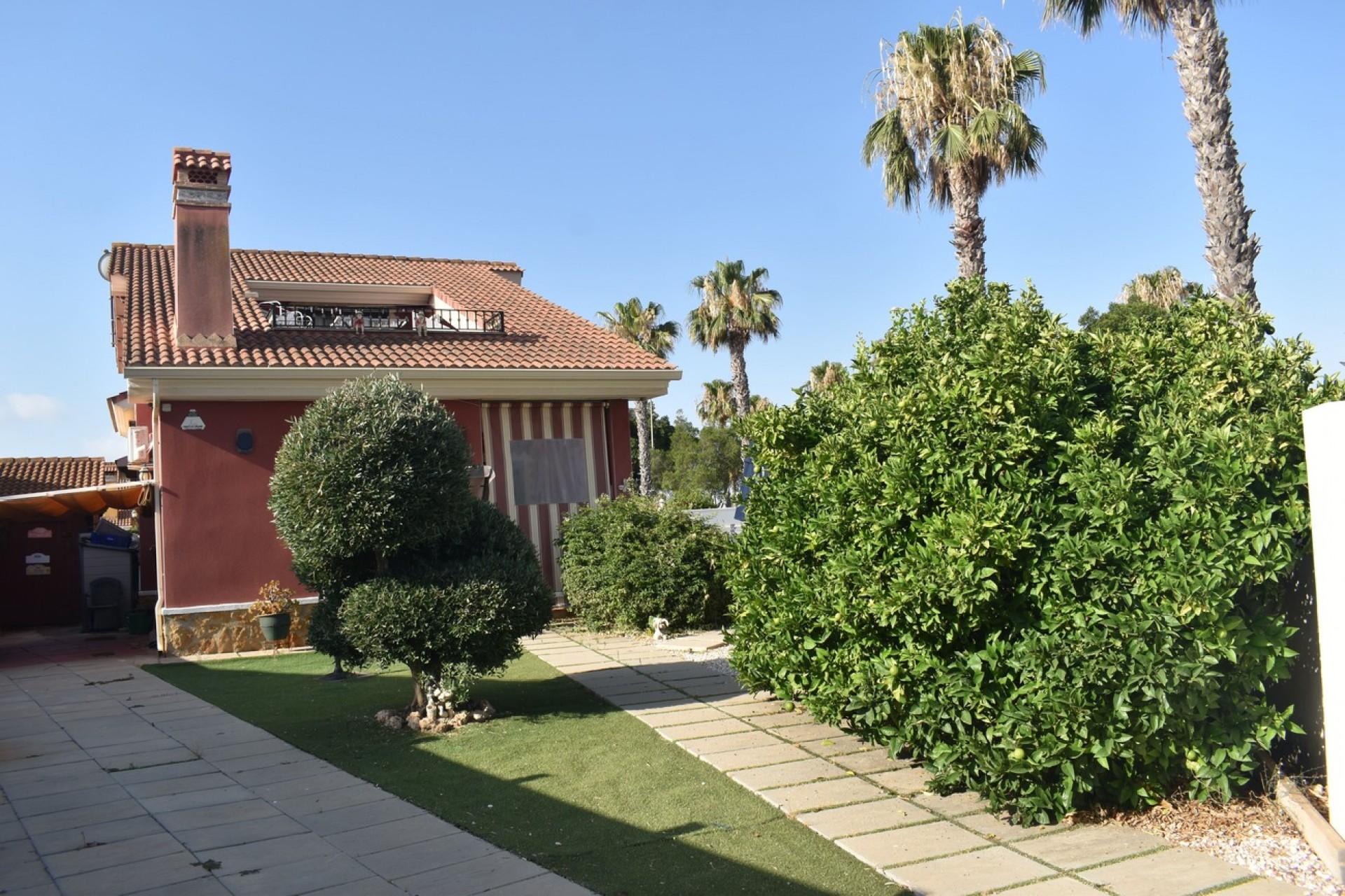 Återförsäljning - Villa -
Guardamar del Segura - Costa Blanca