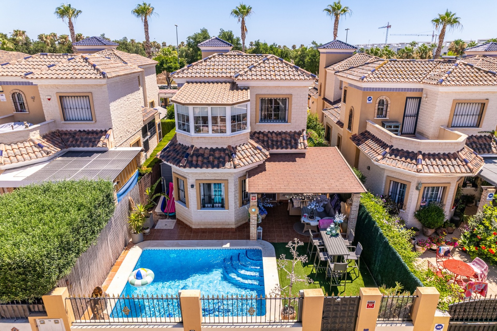 Återförsäljning - Villa -
Guardamar del Segura - Costa Blanca