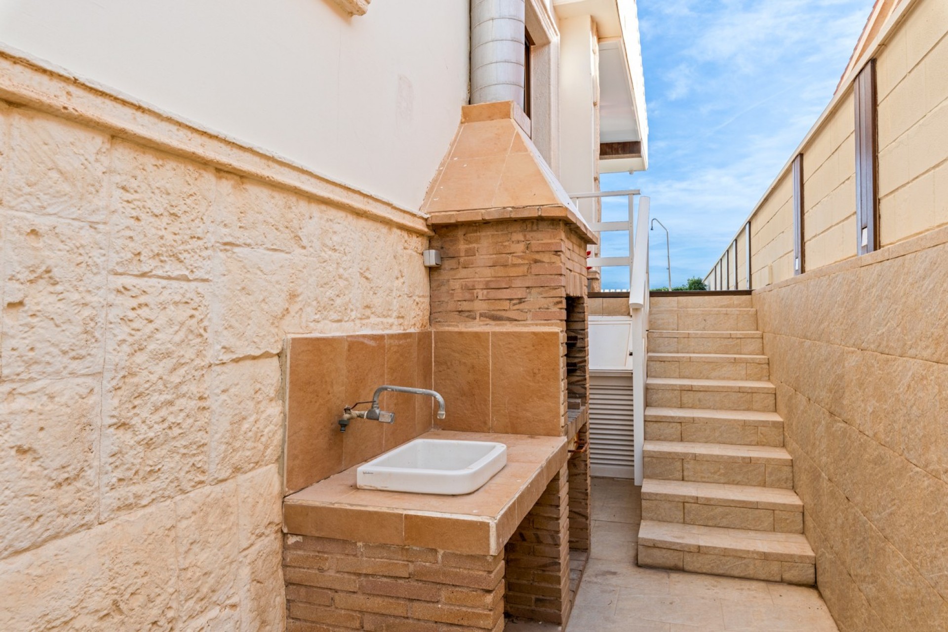 Återförsäljning - Villa -
Guardamar del Segura - Costa Blanca