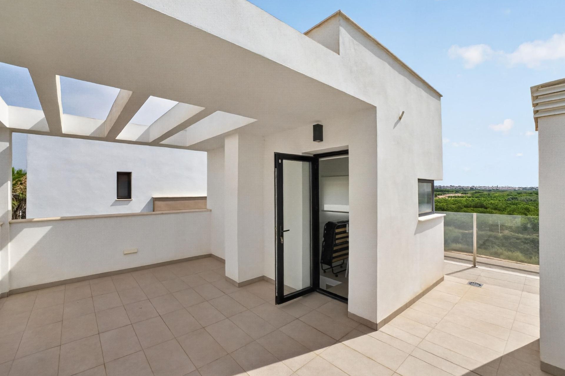 Återförsäljning - Villa -
Guardamar del Segura - El Raso
