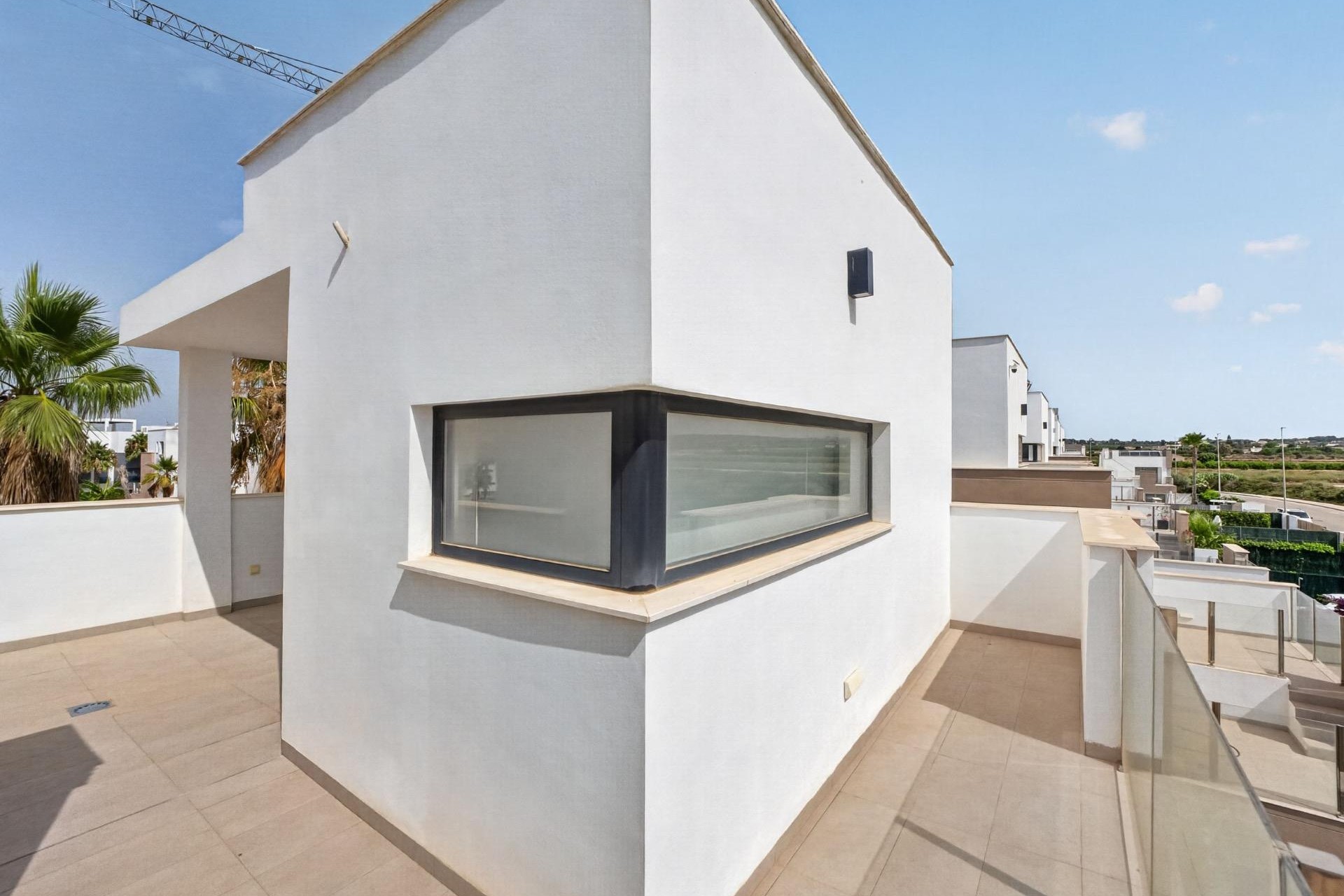 Återförsäljning - Villa -
Guardamar del Segura - El Raso