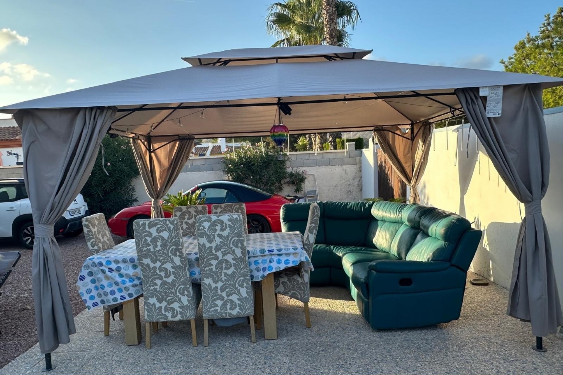 Återförsäljning - Villa -
Hondón de las Nieves - Inland