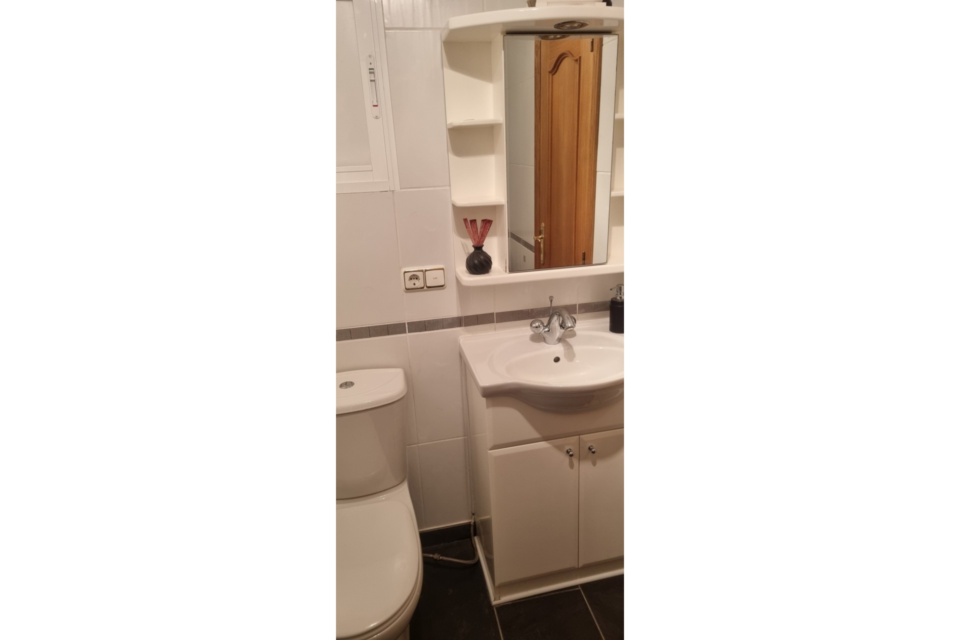 Återförsäljning - Villa -
Hondón de los Fráiles - Inland