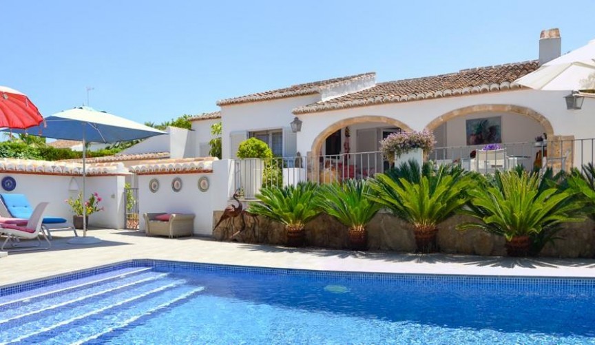 Återförsäljning - Villa -
Jávea - Costa Blanca