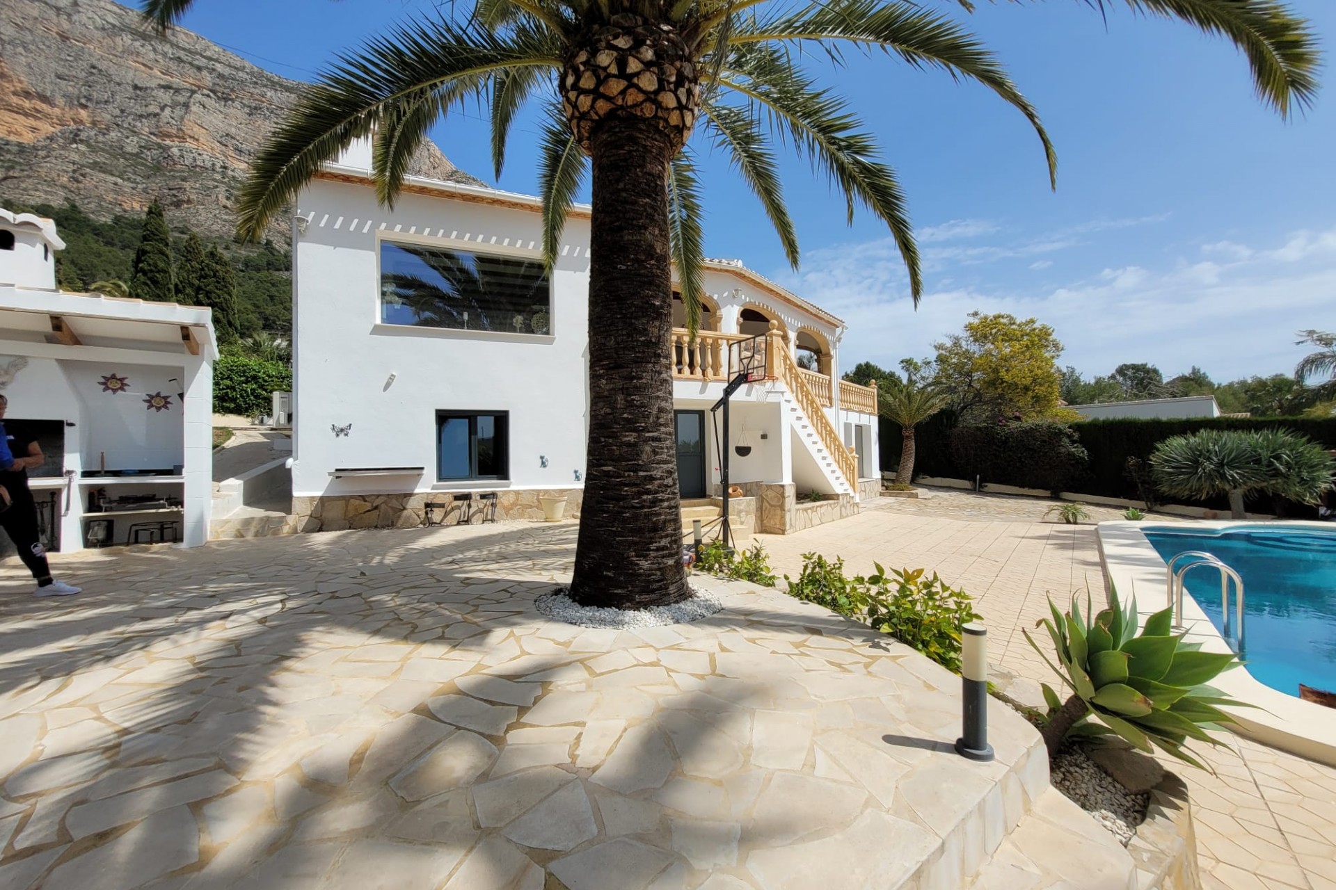 Återförsäljning - Villa -
Jávea - Costa Blanca