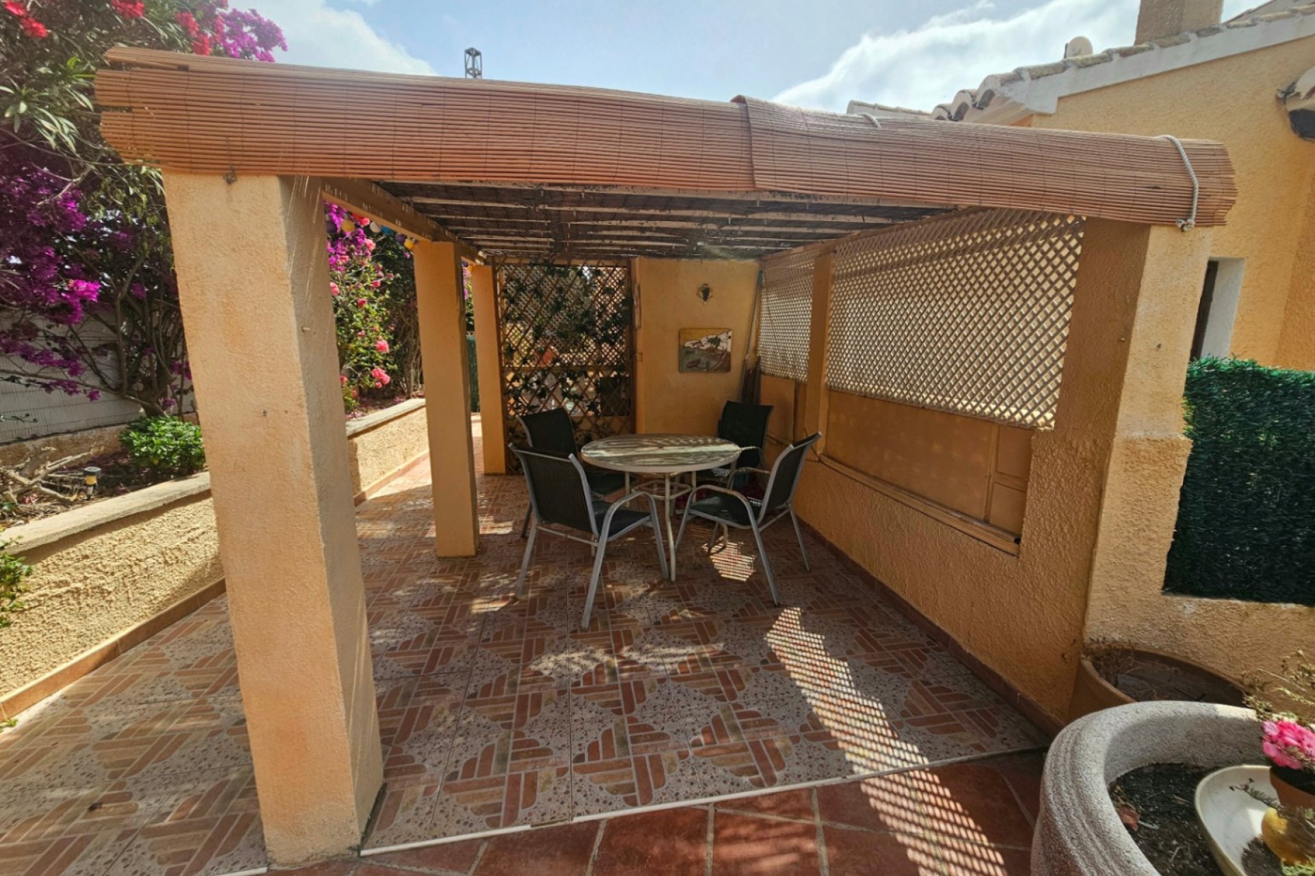 Återförsäljning - Villa -
Jávea - Costa Blanca