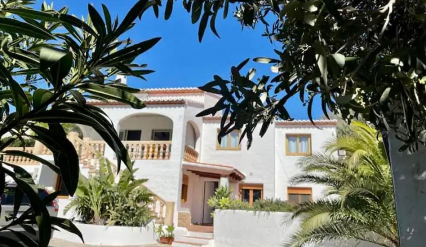 Återförsäljning - Villa -
Jávea - Costa Blanca