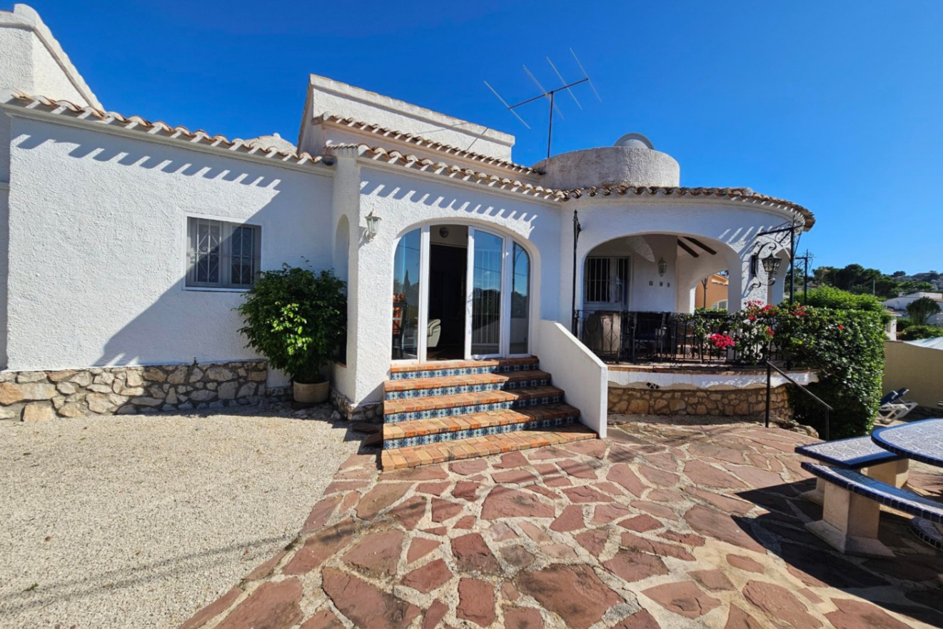 Återförsäljning - Villa -
Jávea - Costa Blanca