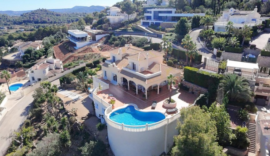 Återförsäljning - Villa -
Jávea - Costa Blanca