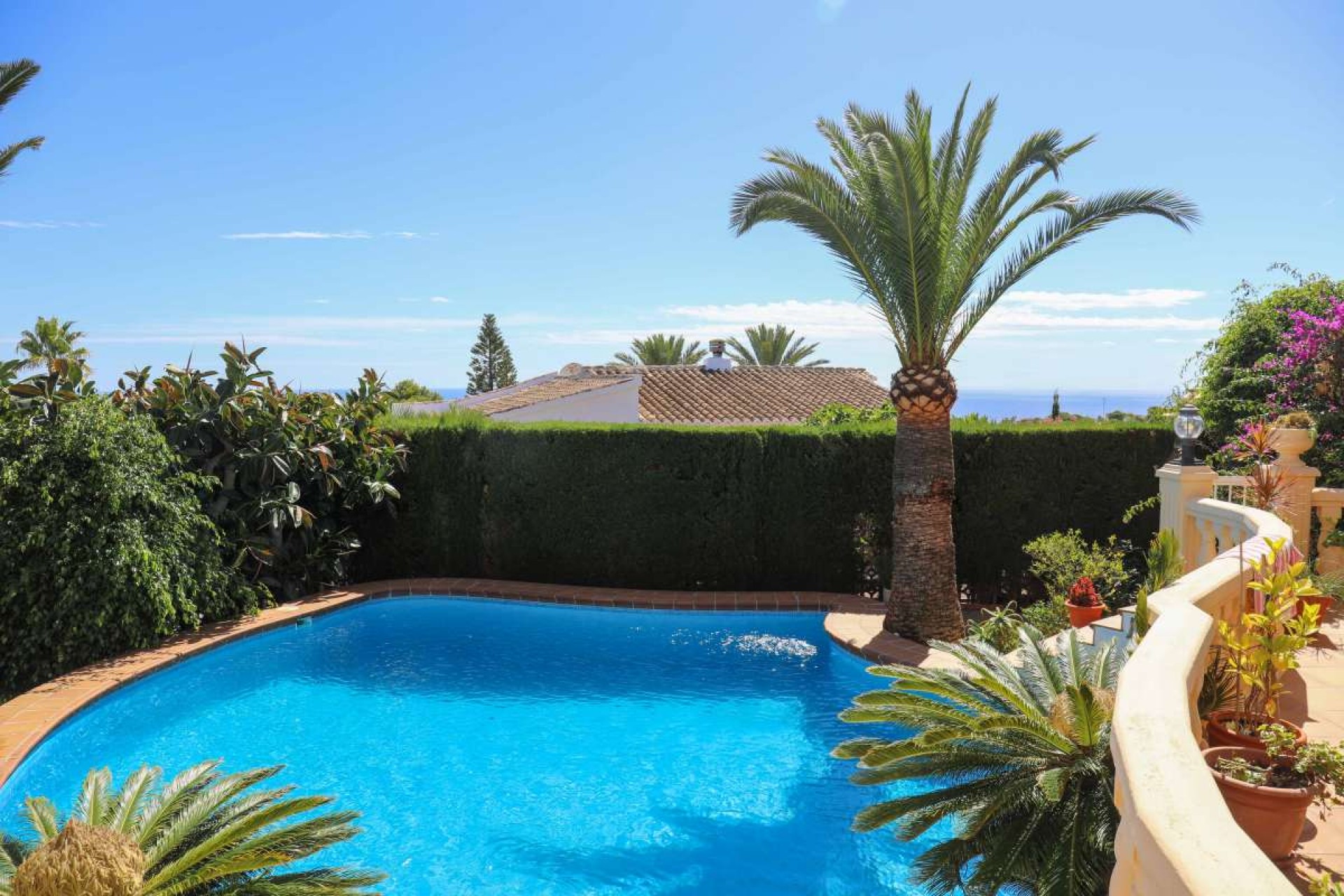 Återförsäljning - Villa -
Jávea - Costa Blanca