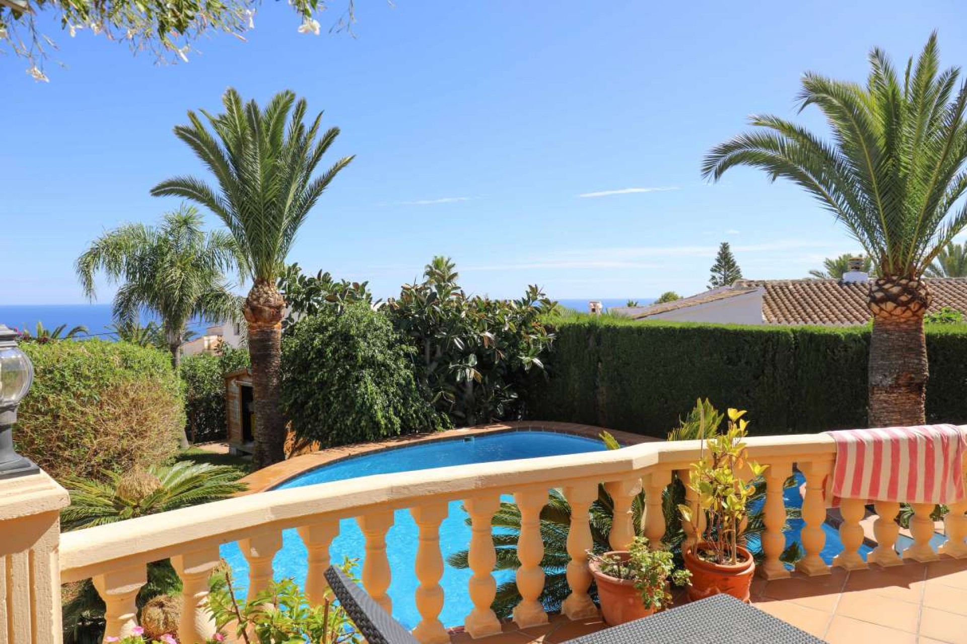 Återförsäljning - Villa -
Jávea - Costa Blanca