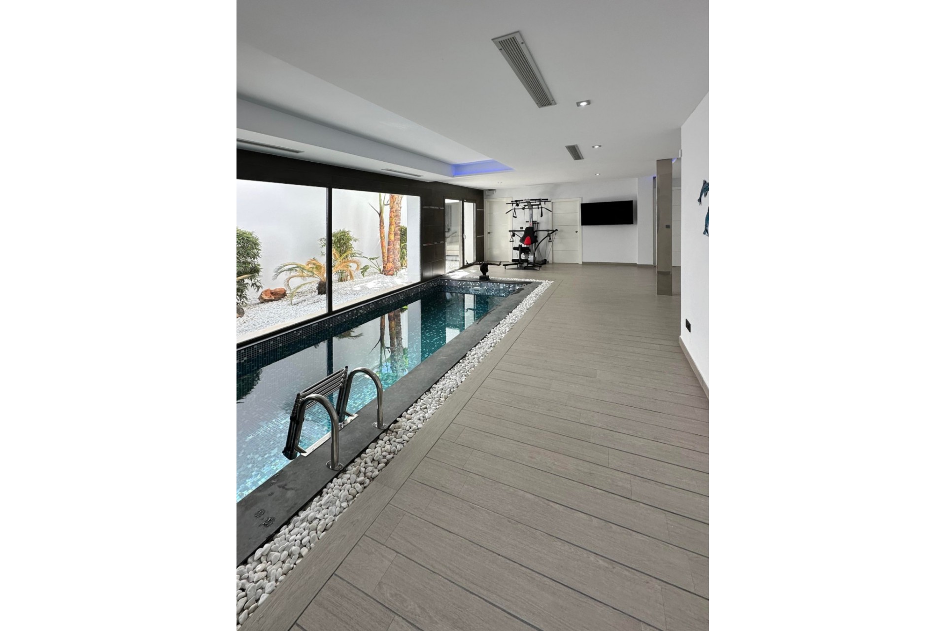 Återförsäljning - Villa -
Jávea - Costa Blanca