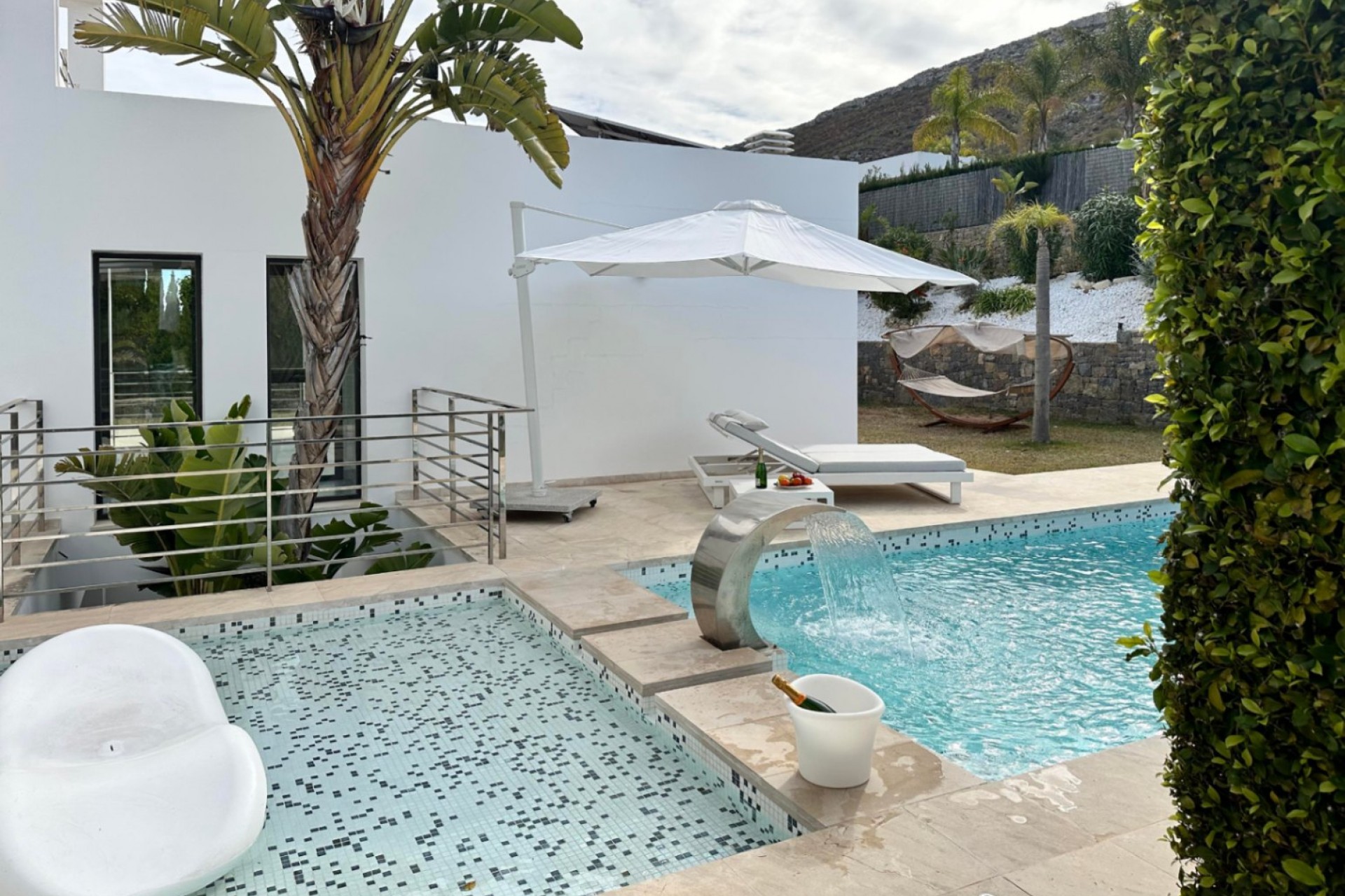 Återförsäljning - Villa -
Jávea - Costa Blanca