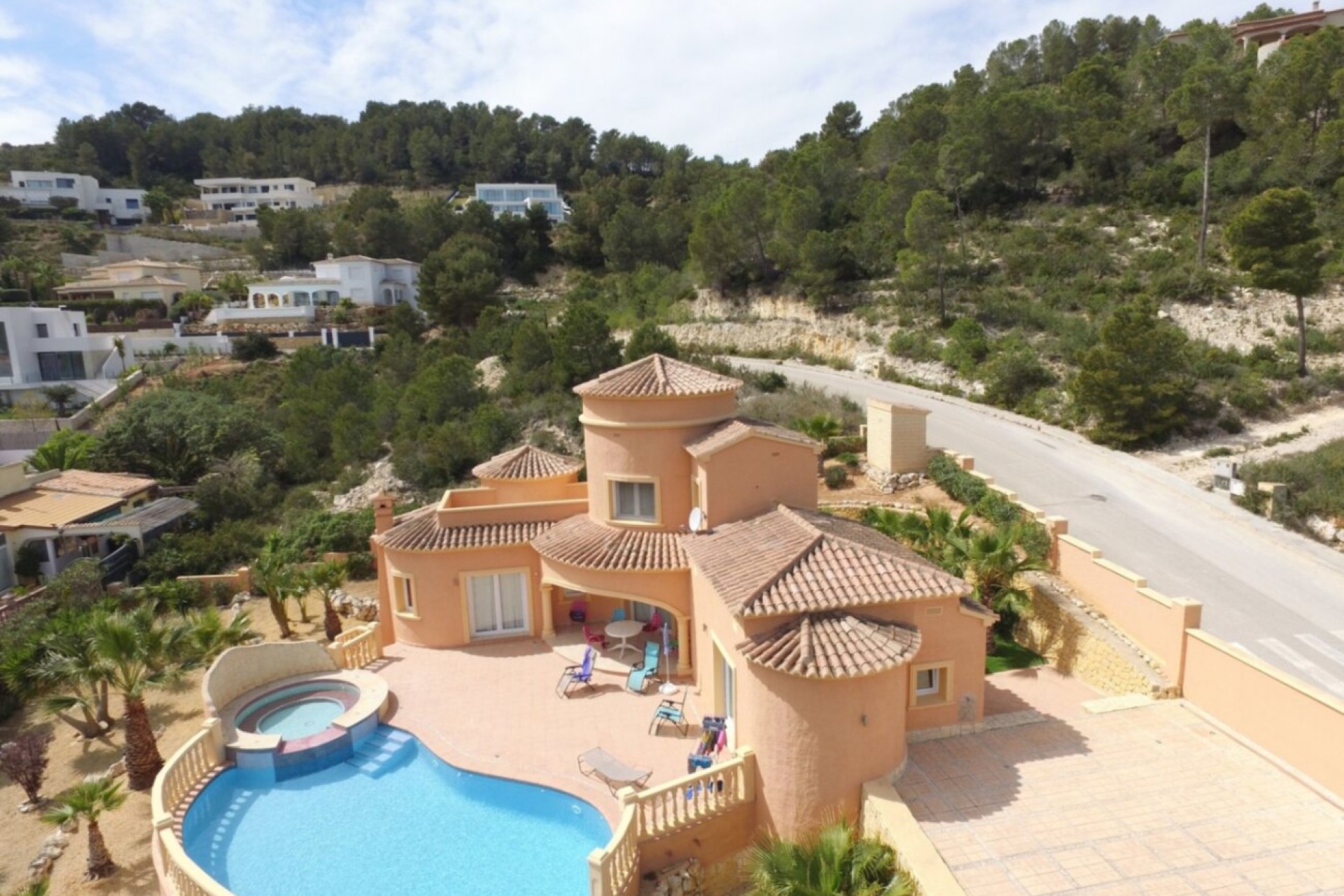 Återförsäljning - Villa -
Jávea - Costa Blanca