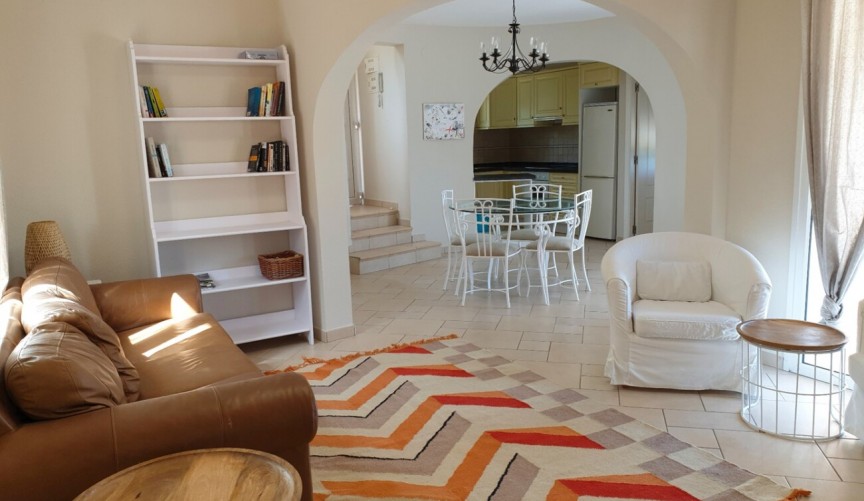 Återförsäljning - Villa -
Jávea - Costa Blanca