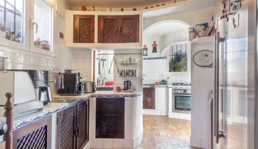 Återförsäljning - Villa -
Jávea - Costa Blanca