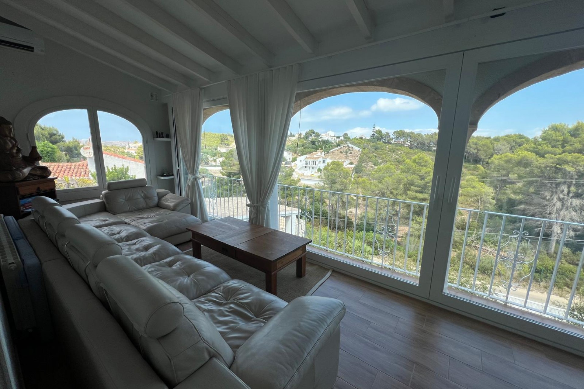 Återförsäljning - Villa -
Jávea - Costa Blanca