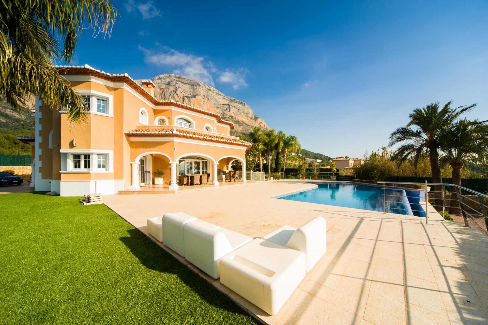 Återförsäljning - Villa -
Jávea - Costa Blanca