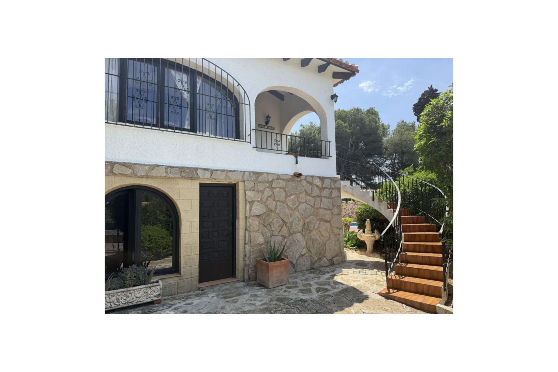 Återförsäljning - Villa -
Jávea - Costa Blanca